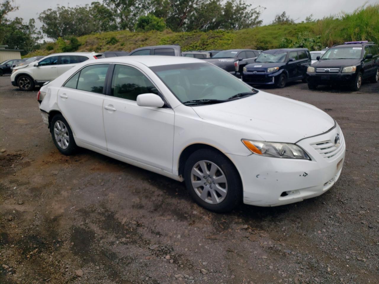 2009 Toyota Camry Base White vin: JTNBE46K193152810
