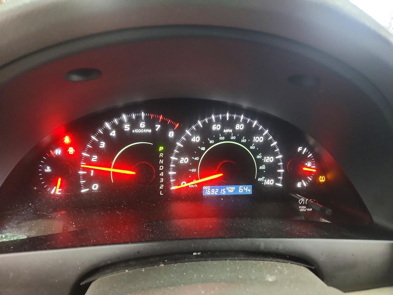 2007 Toyota Camry Le Red vin: JTNBE46K273000760