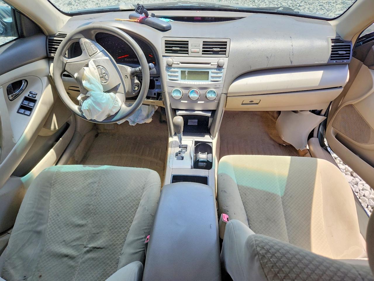 2007 Toyota Camry Le Green vin: JTNBE46K273082974