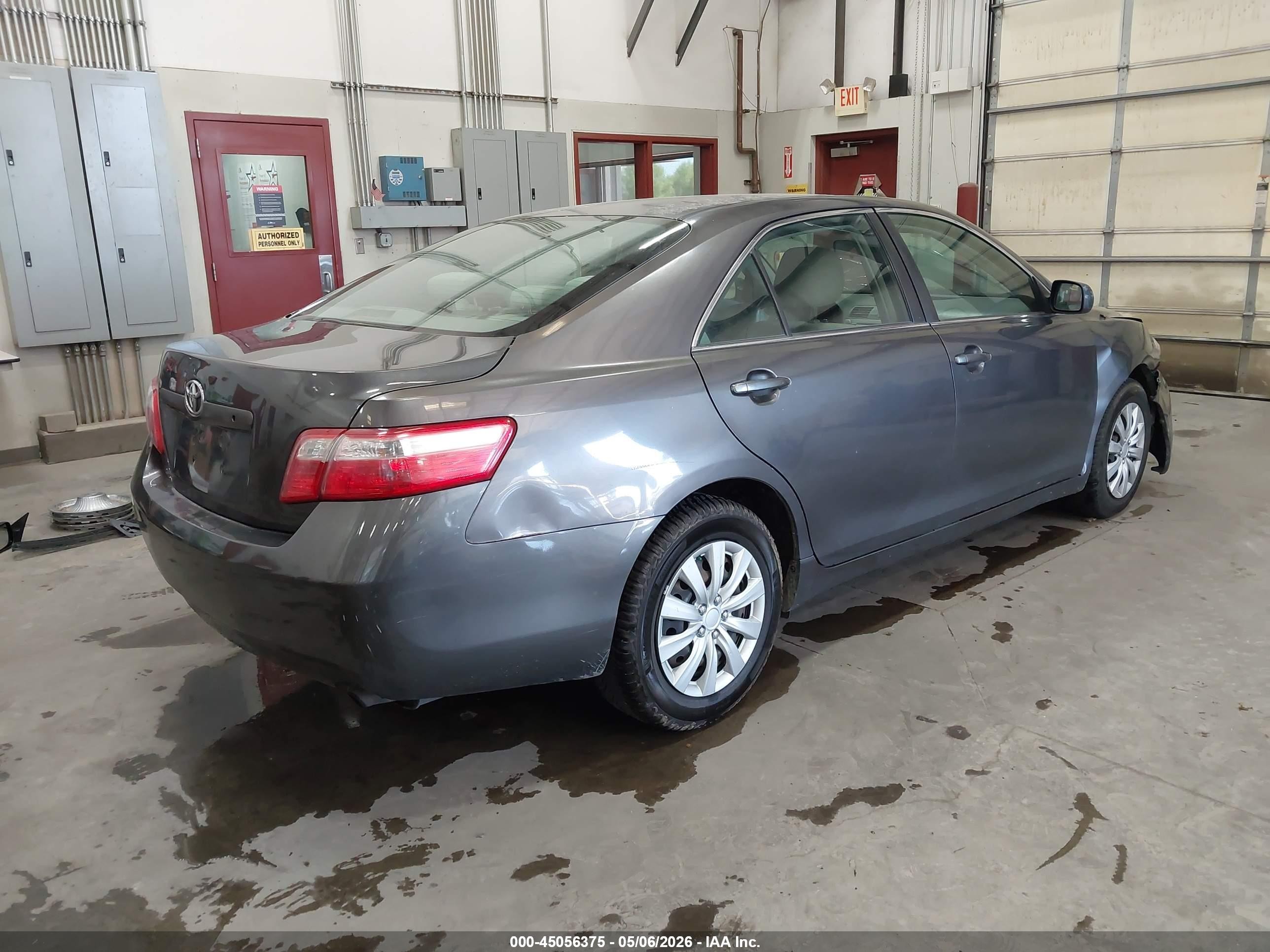 2009 Toyota Camry Xle Gray vin: JTNBE46K293189901