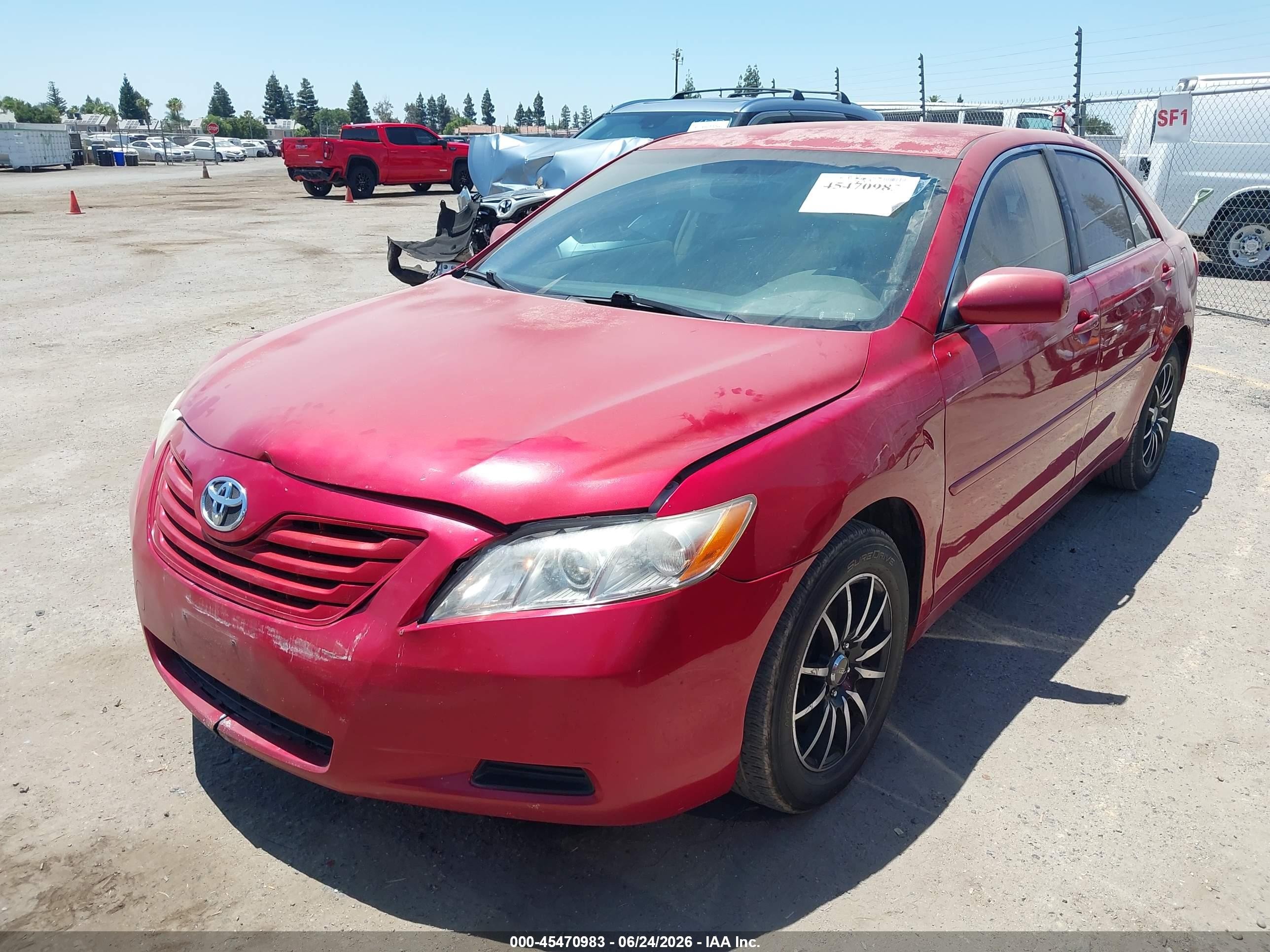 2007 Toyota Camry Le Red vin: JTNBE46K473075993