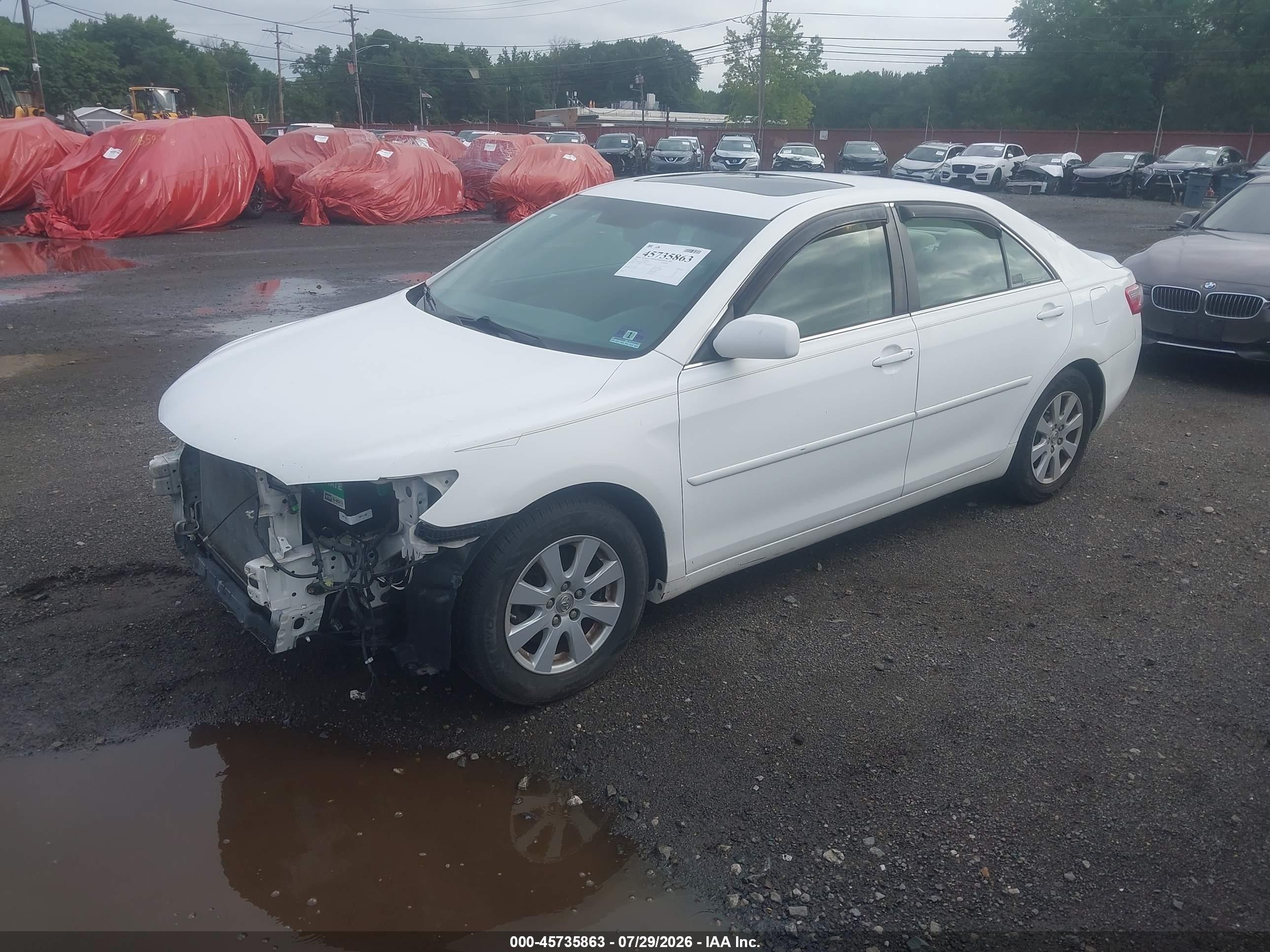 2007 Toyota Camry Xle White vin: JTNBE46K473077422