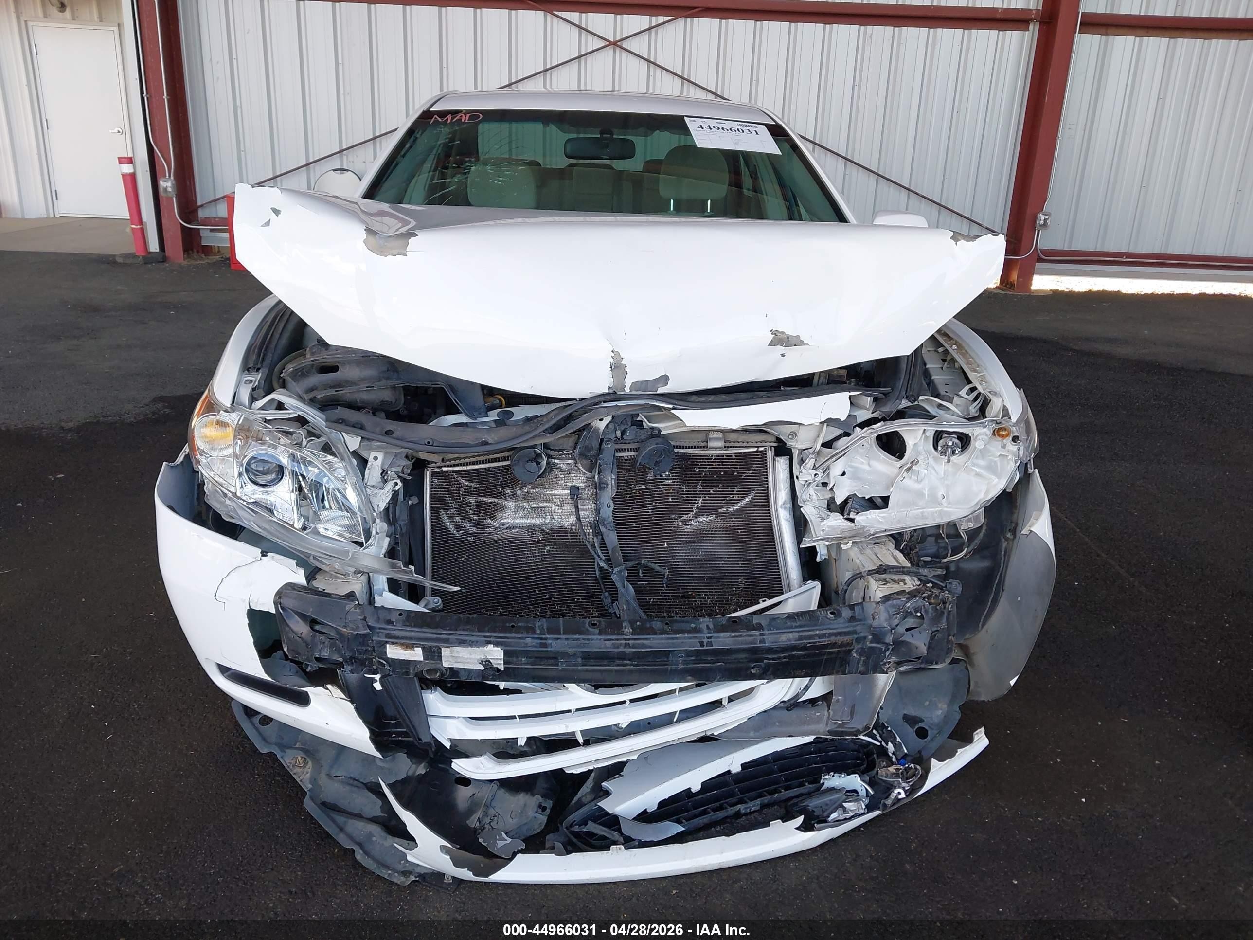 2007 Toyota Camry Ce White vin: JTNBE46K473086749