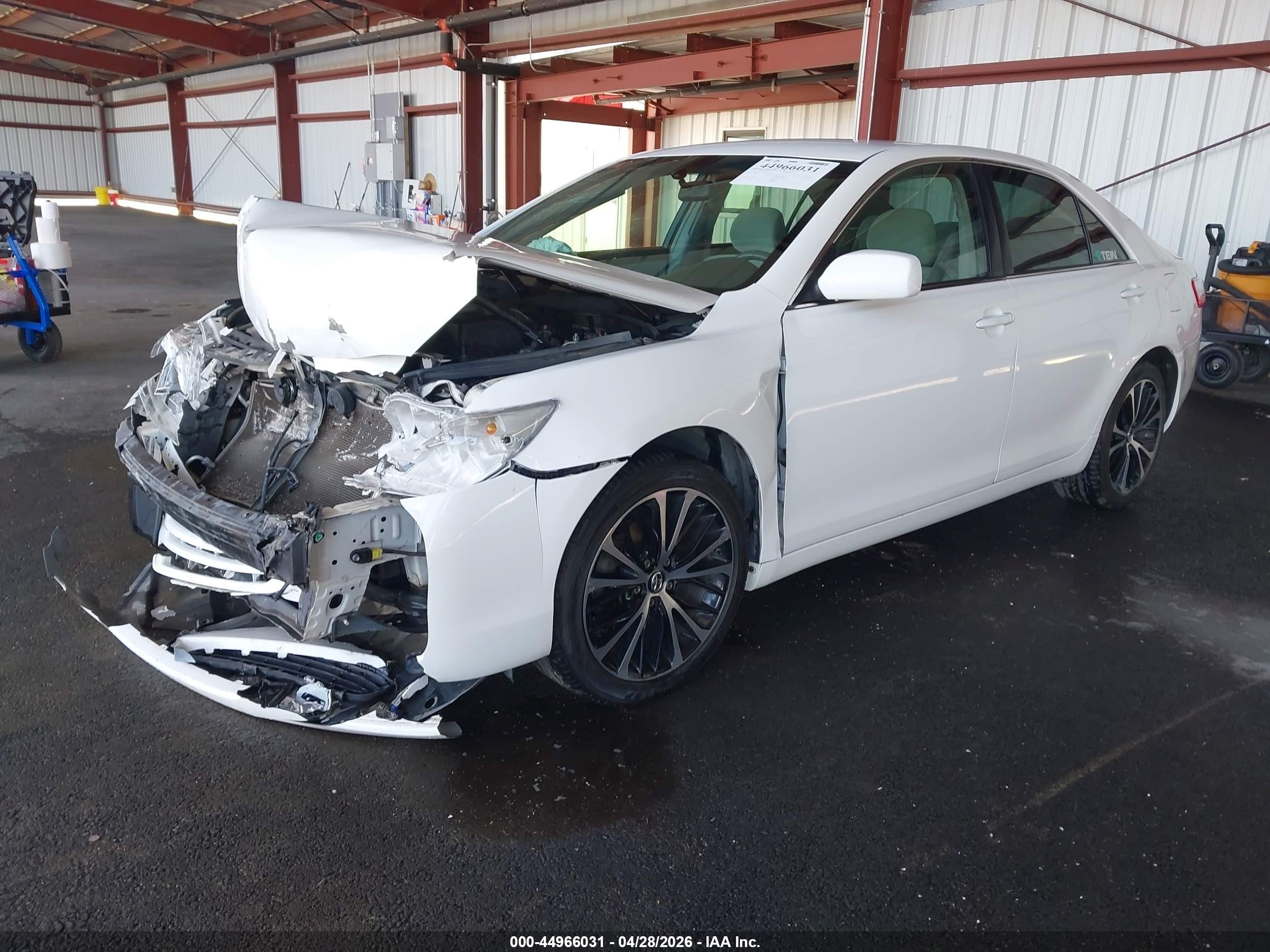 2007 Toyota Camry Ce White vin: JTNBE46K473086749