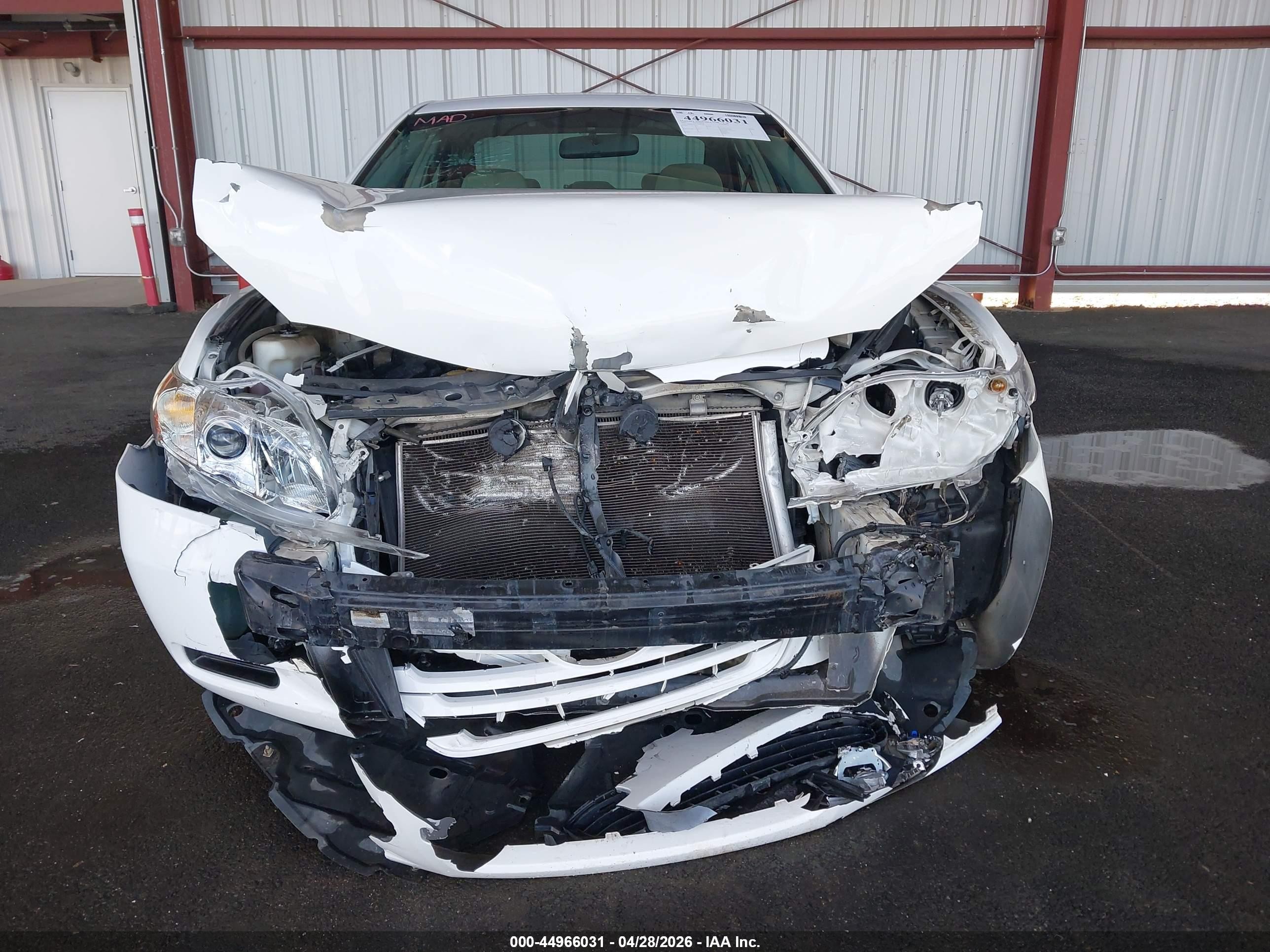 2007 Toyota Camry Ce White vin: JTNBE46K473086749