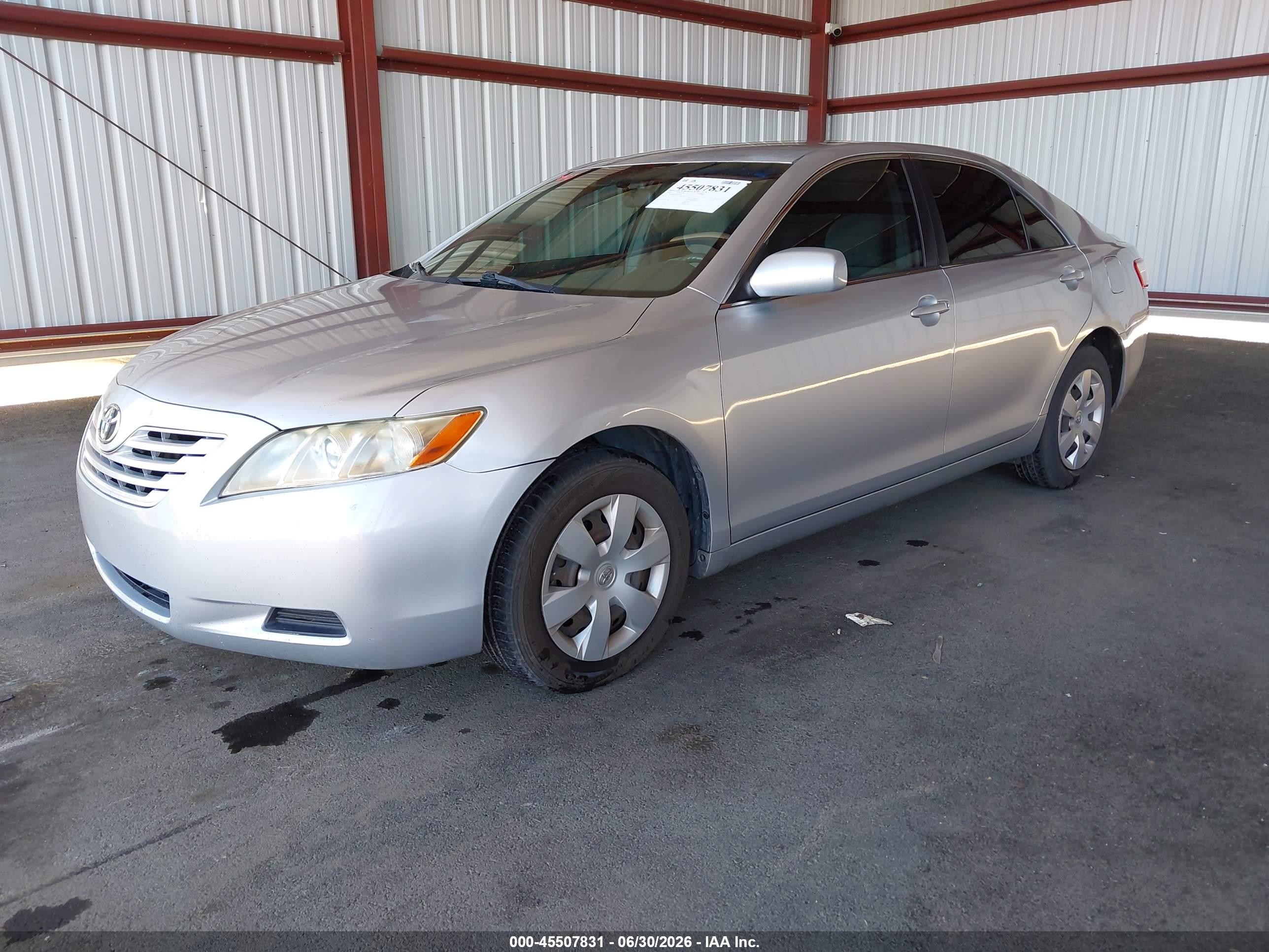 2007 Toyota Camry Le Silver vin: JTNBE46K573048205