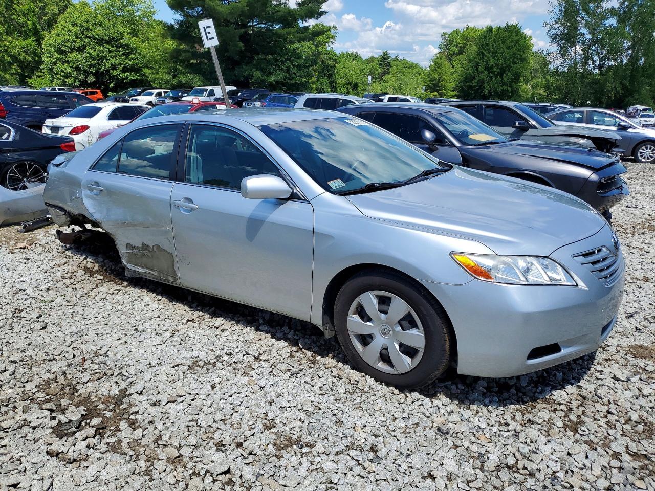 2007 Toyota Camry Le Silver vin: JTNBE46K673071301