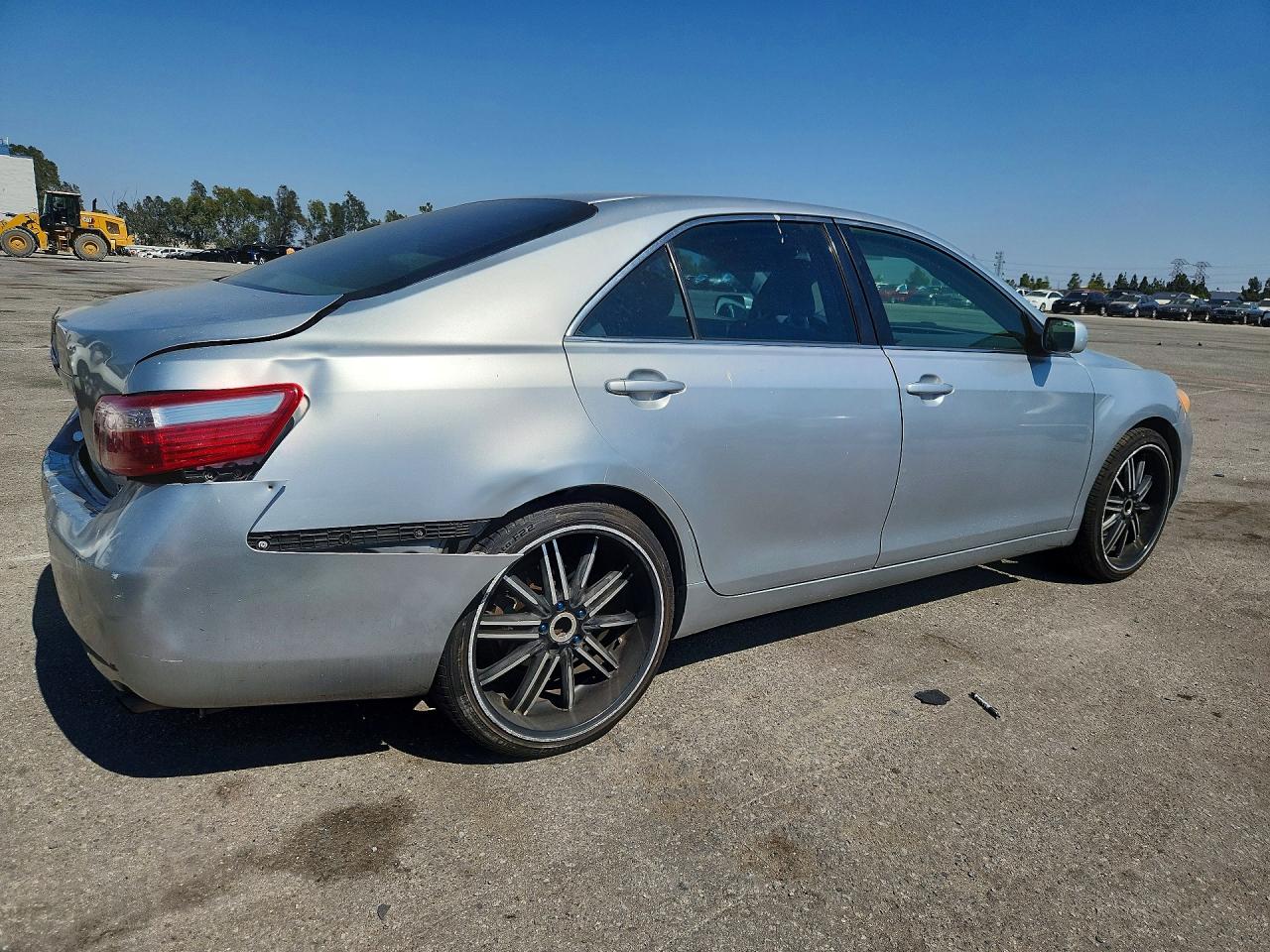 2007 Toyota Camry Le Silver vin: JTNBE46K673082959