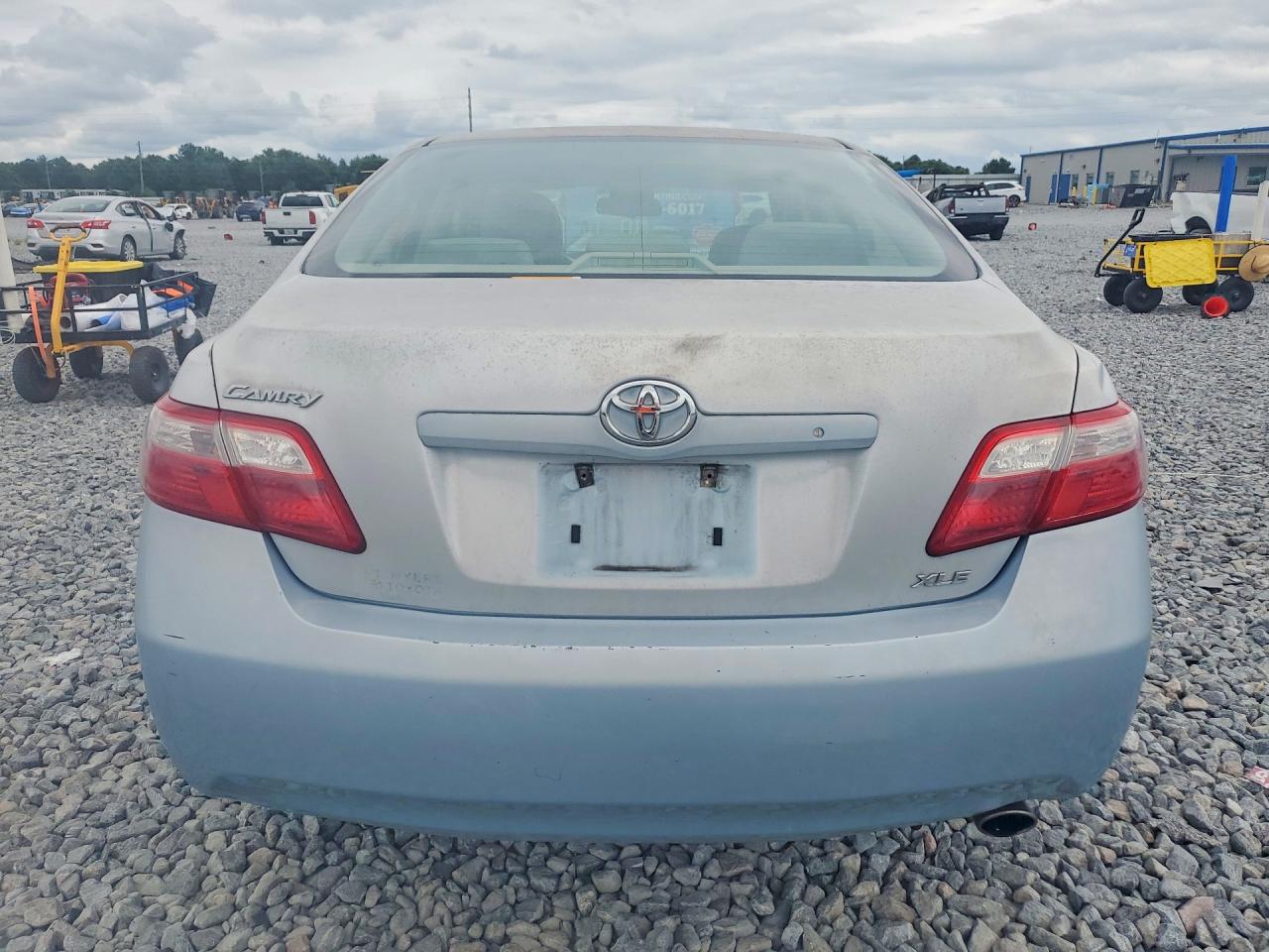 2007 Toyota Camry Xle Blue vin: JTNBE46K673085067