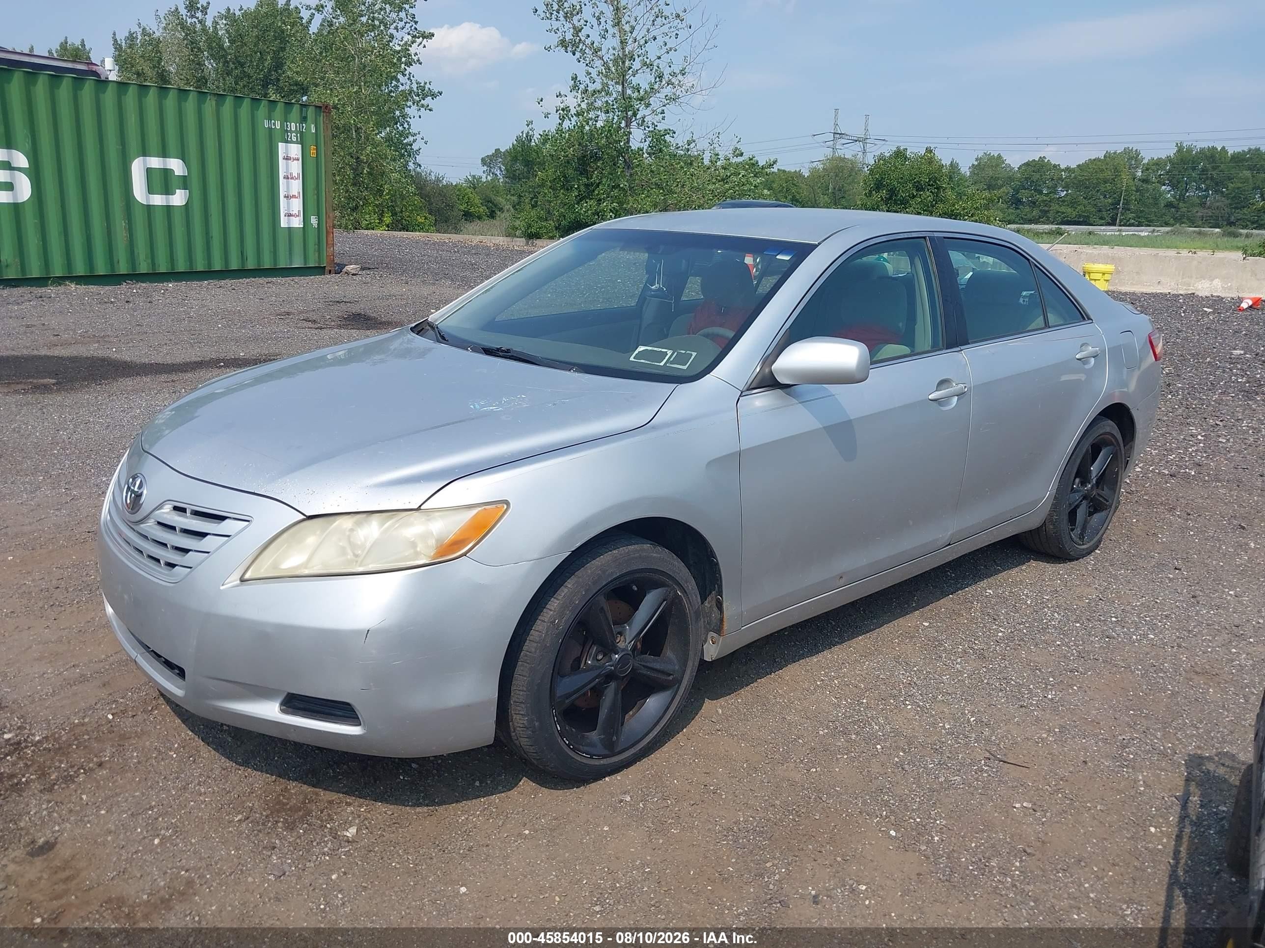 2007 Toyota Camry Le Silver vin: JTNBE46K873012363