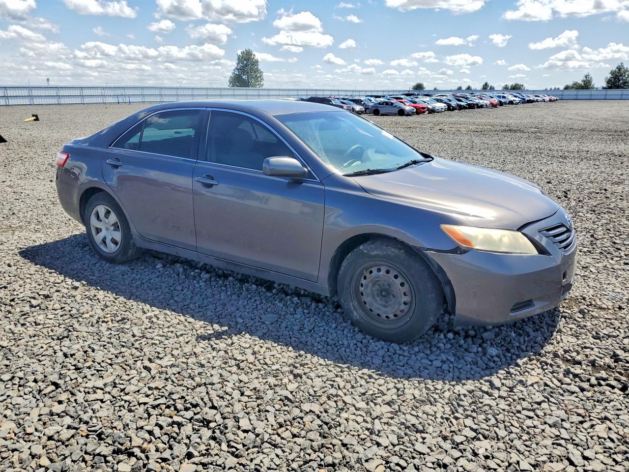 2007 Toyota Camry Le Gray vin: JTNBE46K873045766