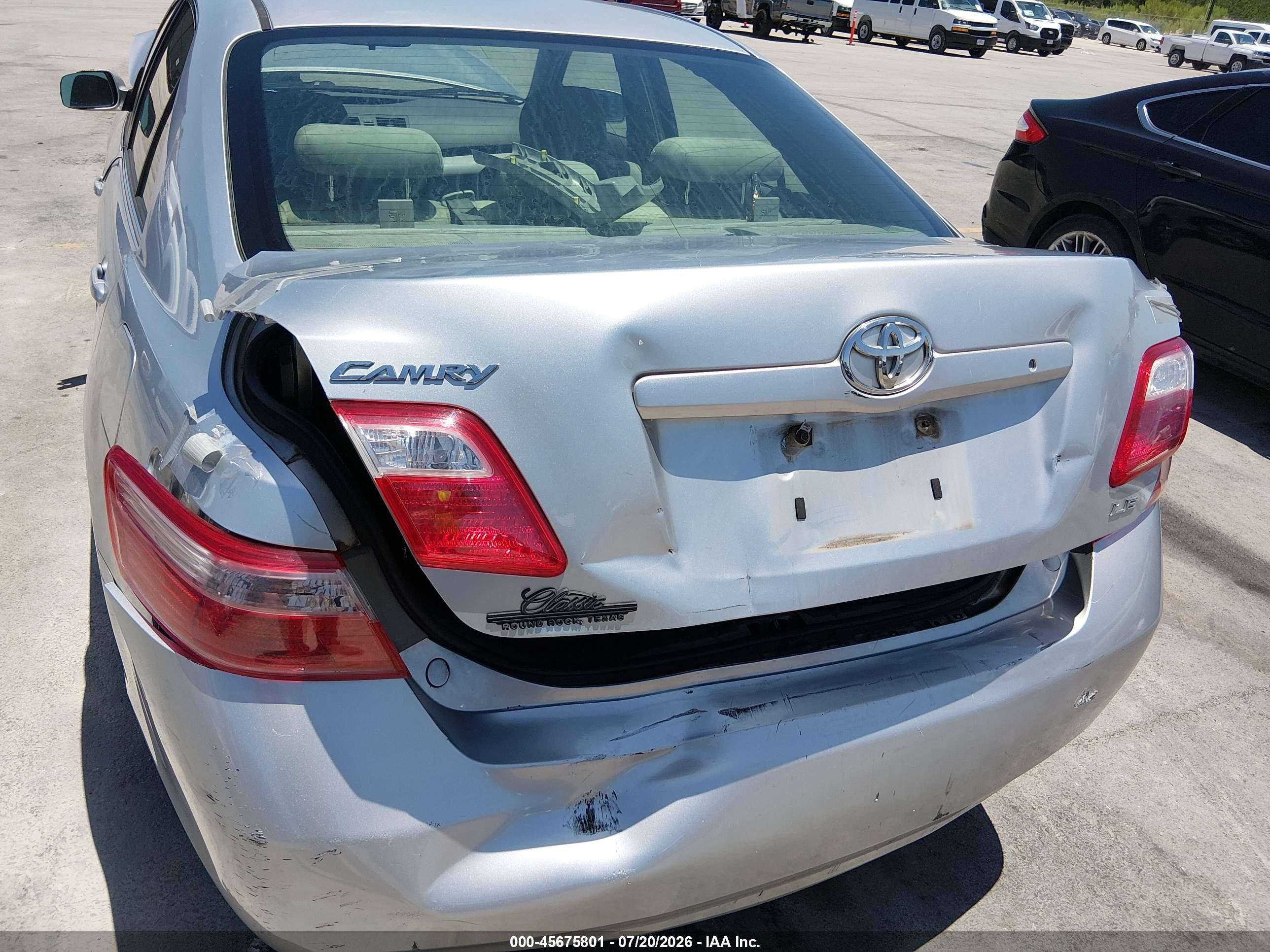2007 Toyota Camry Le Серебряный vin: JTNBE46K873055343