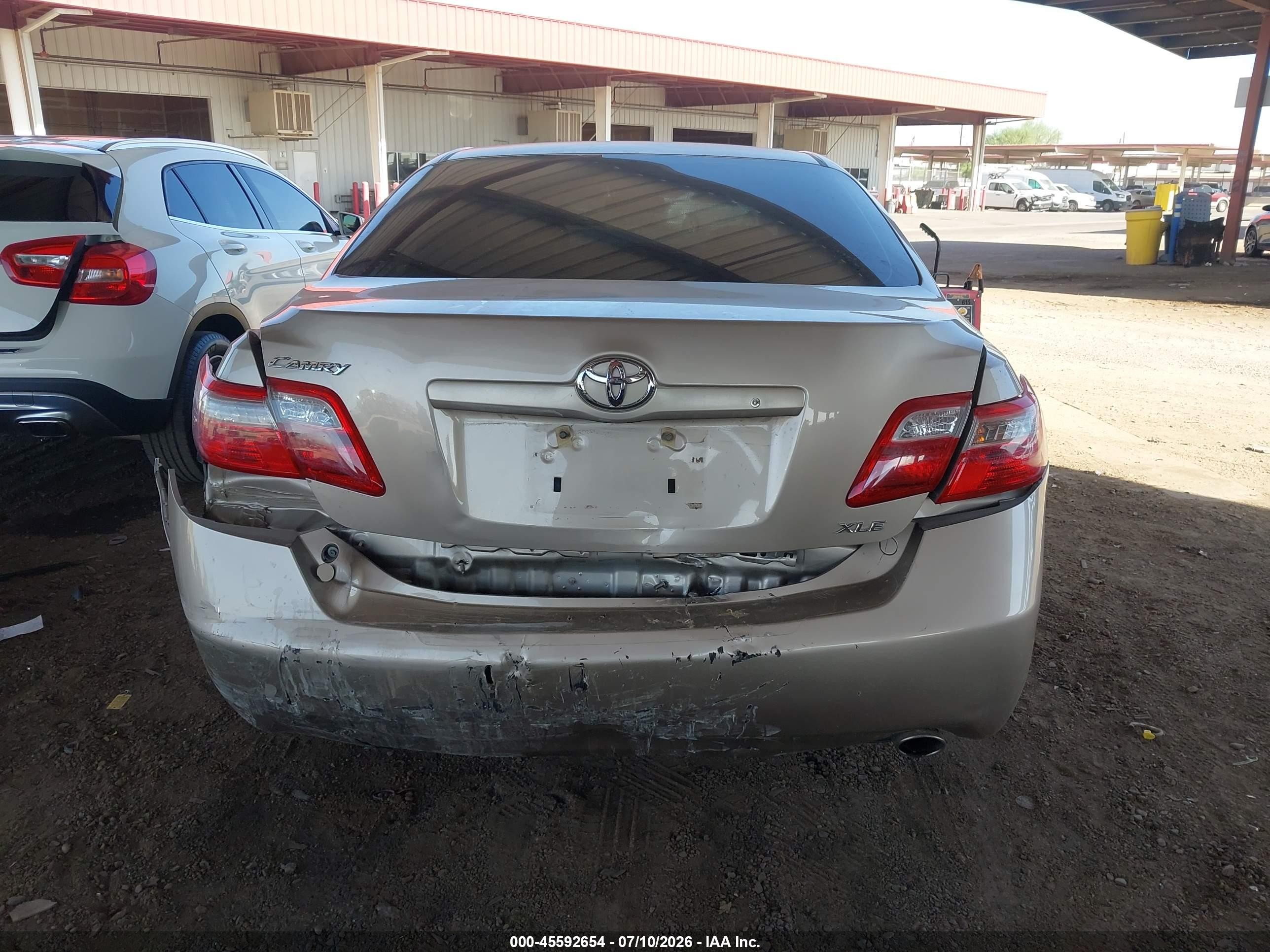 2007 Toyota Camry Xle Beige vin: JTNBE46K873088231