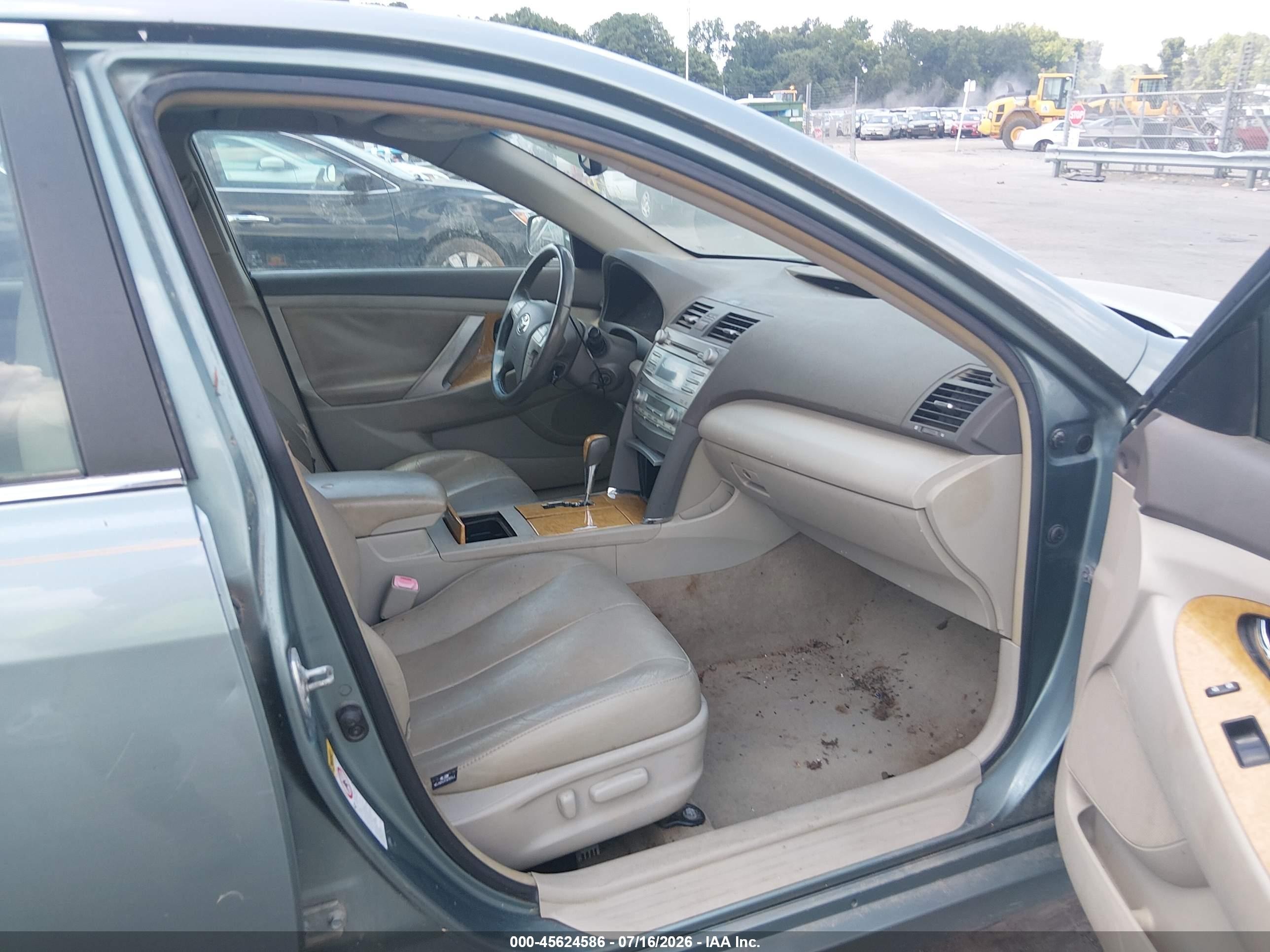 2007 Toyota Camry Xle Teal vin: JTNBE46K873088679