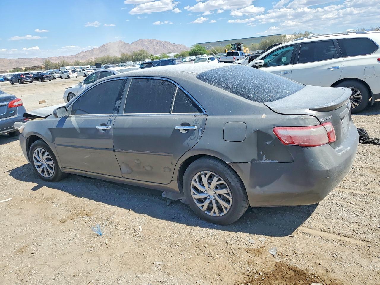 2007 Toyota Camry Tan vin: JTNBE46K973050135