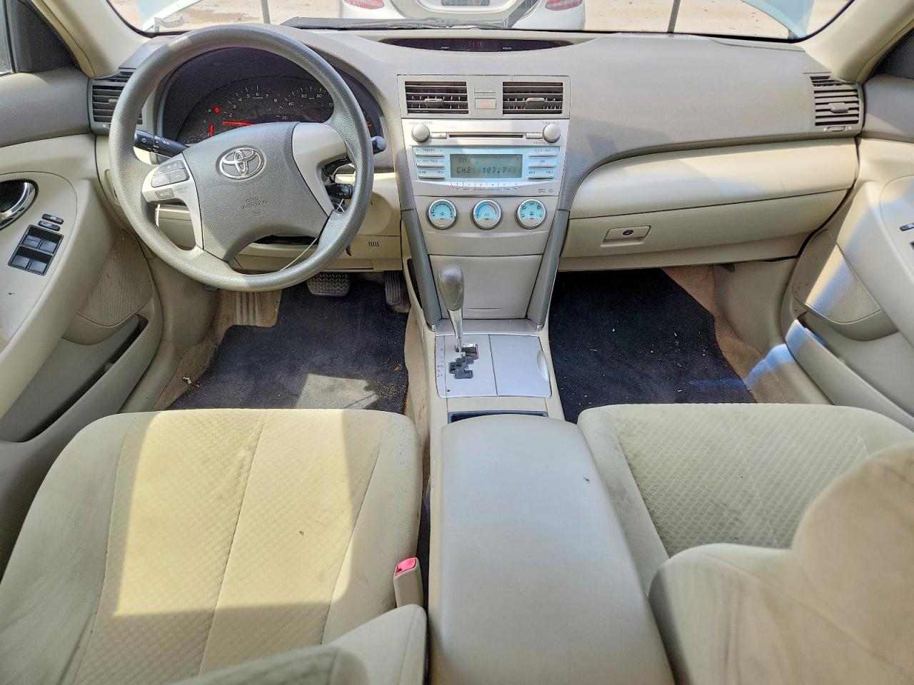 2007 Toyota Camry Le Turquoise vin: JTNBE46KX73000845
