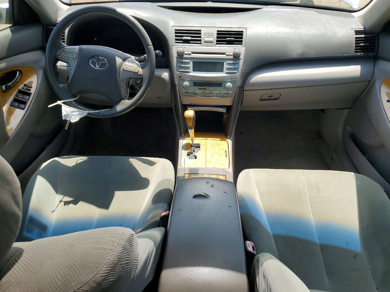 2007 Toyota Camry Xle Silver vin: JTNBE46KX73072581