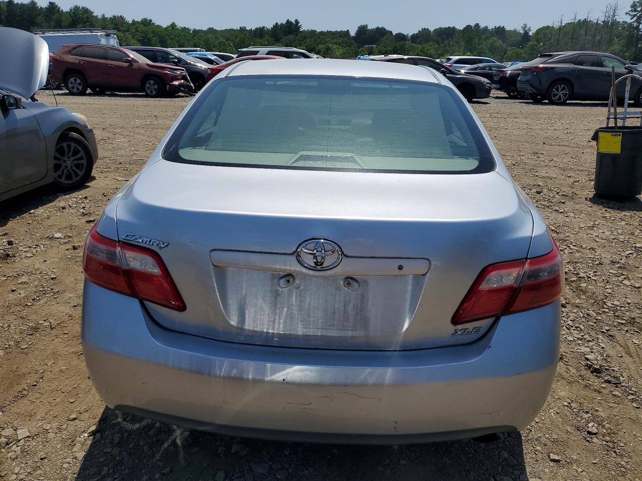 2007 Toyota Camry Xle Silver vin: JTNBE46KX73072581