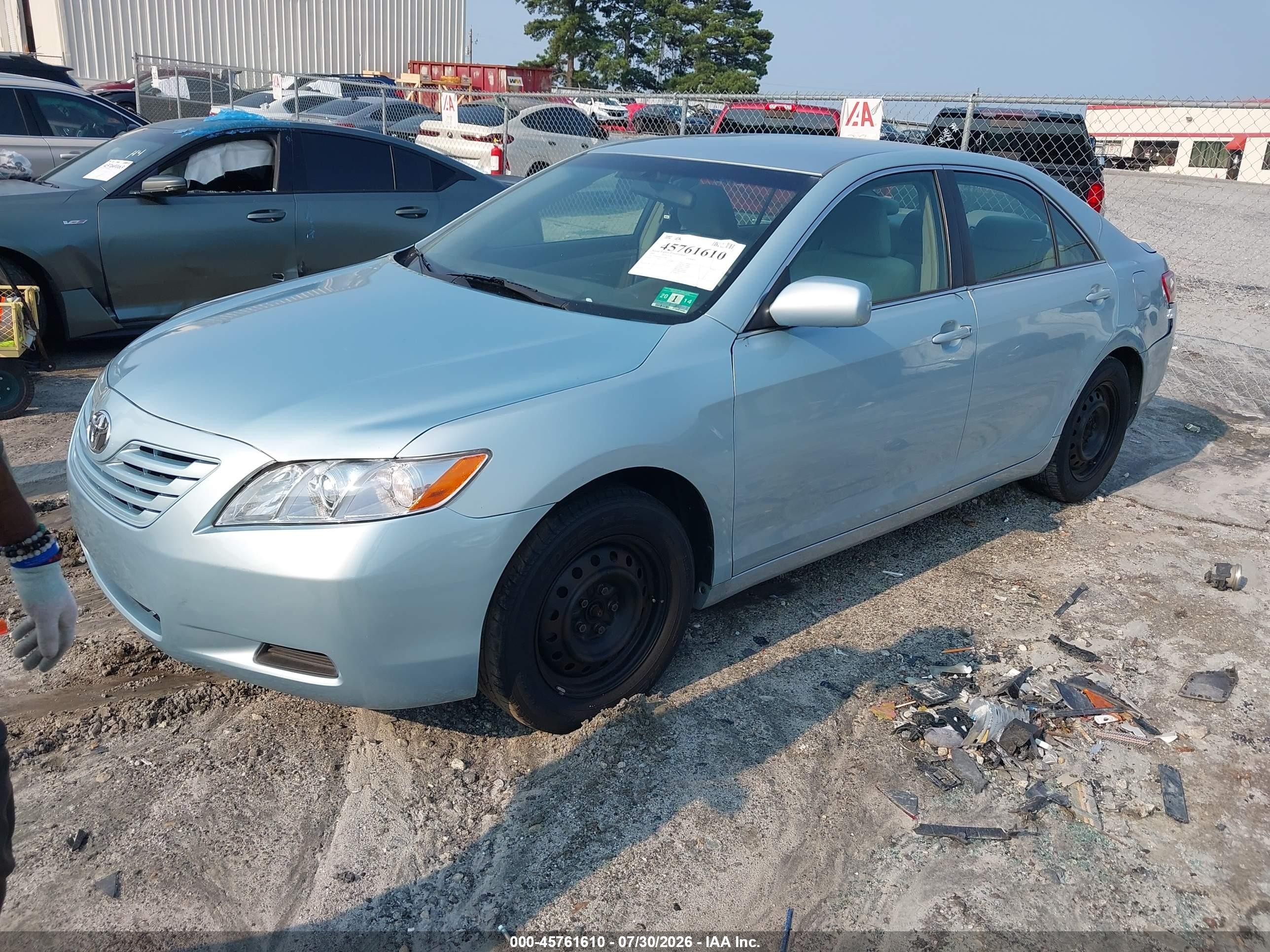 2007 Toyota Camry Le Light Blue vin: JTNBE46KX73080213