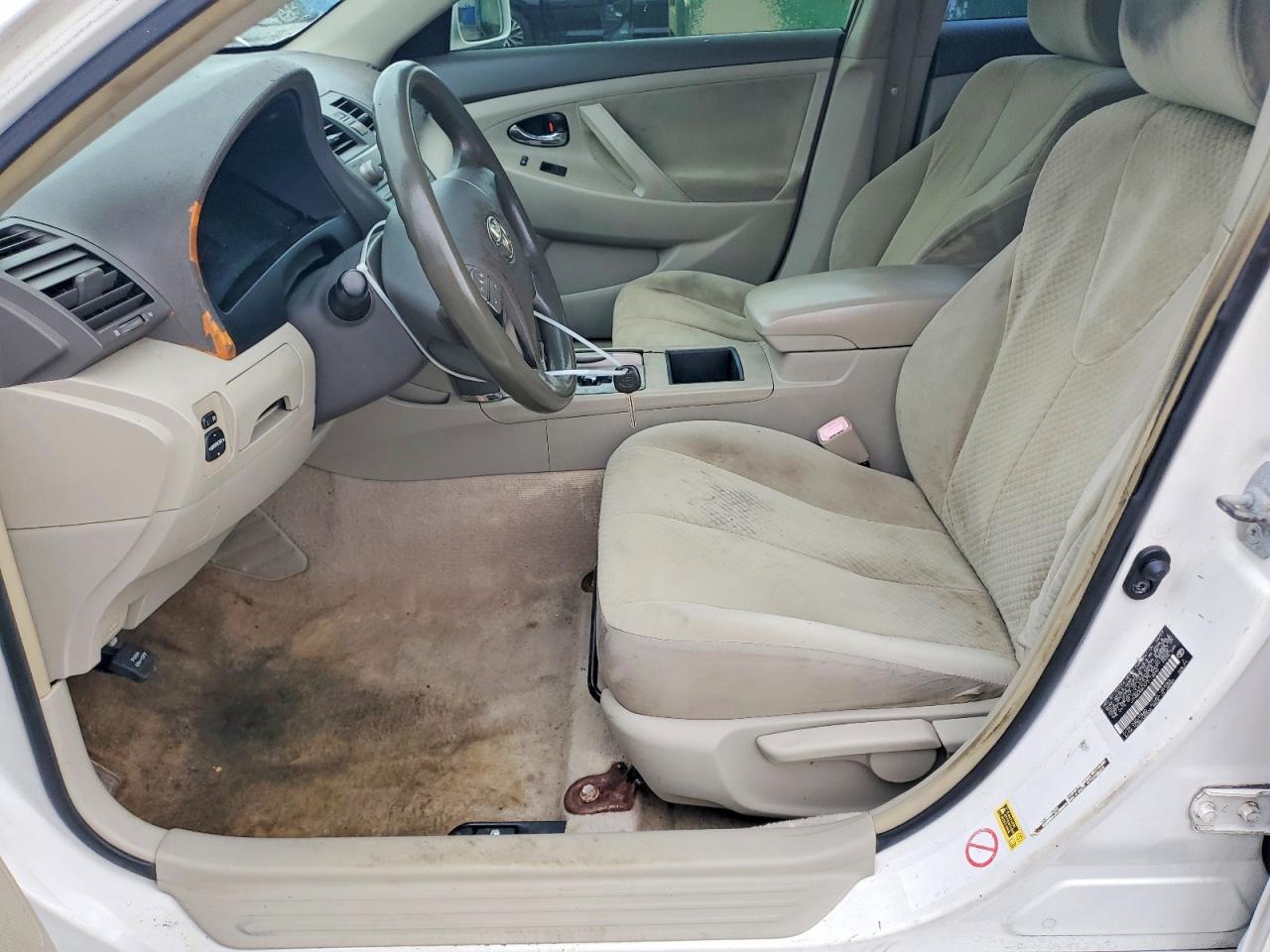 2007 Toyota Camry Ce White vin: JTNBE46KX73112240