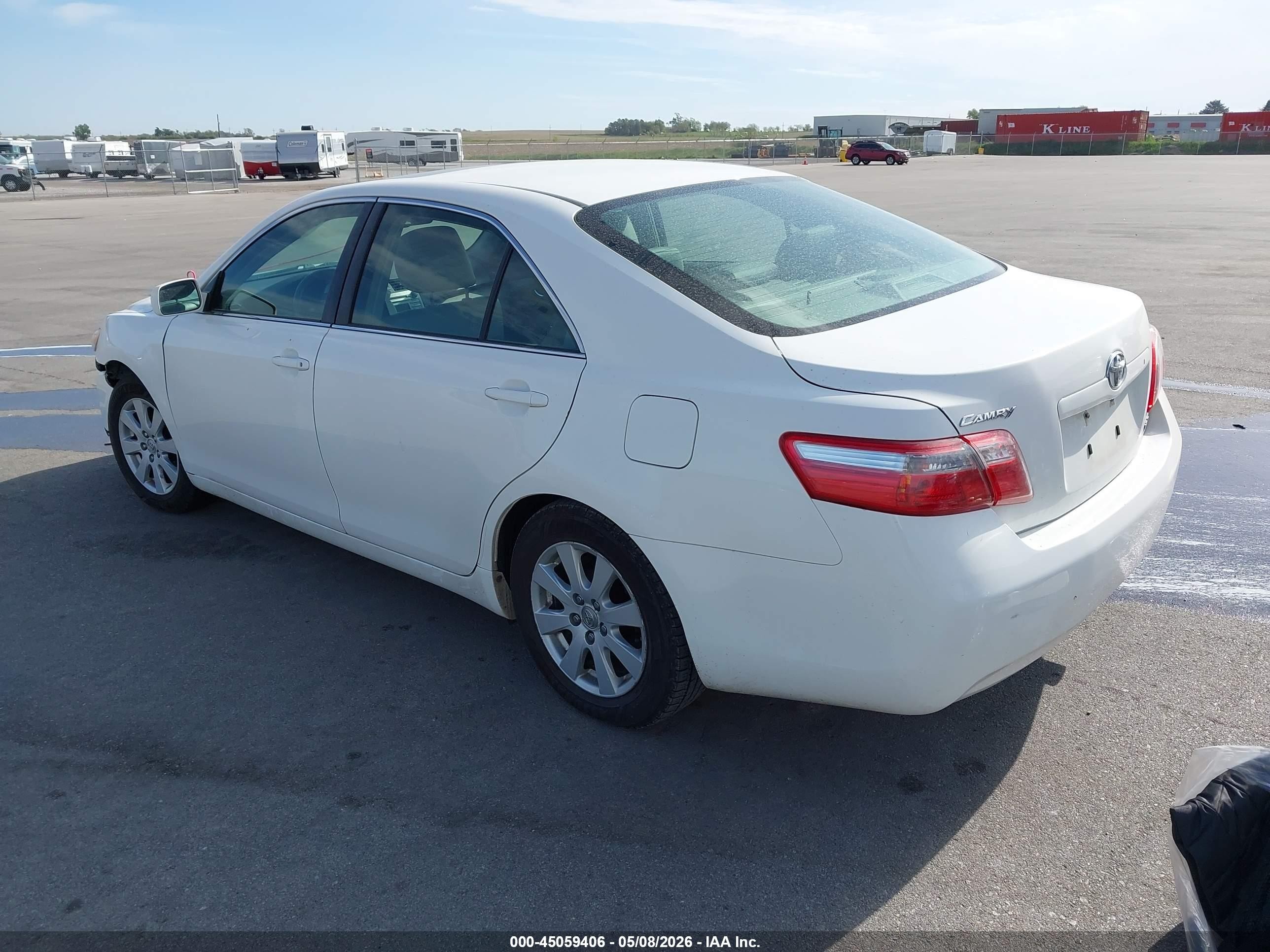 2007 Toyota Camry Xle White vin: JTNBE46KX73120967