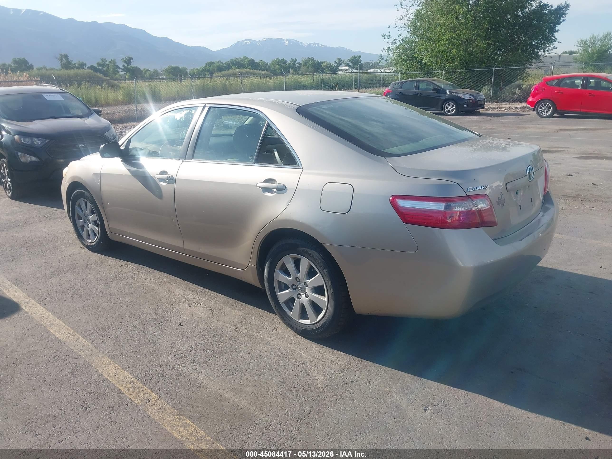 2007 Toyota Camry Xle Коричневый vin: JTNBE46KX73121424