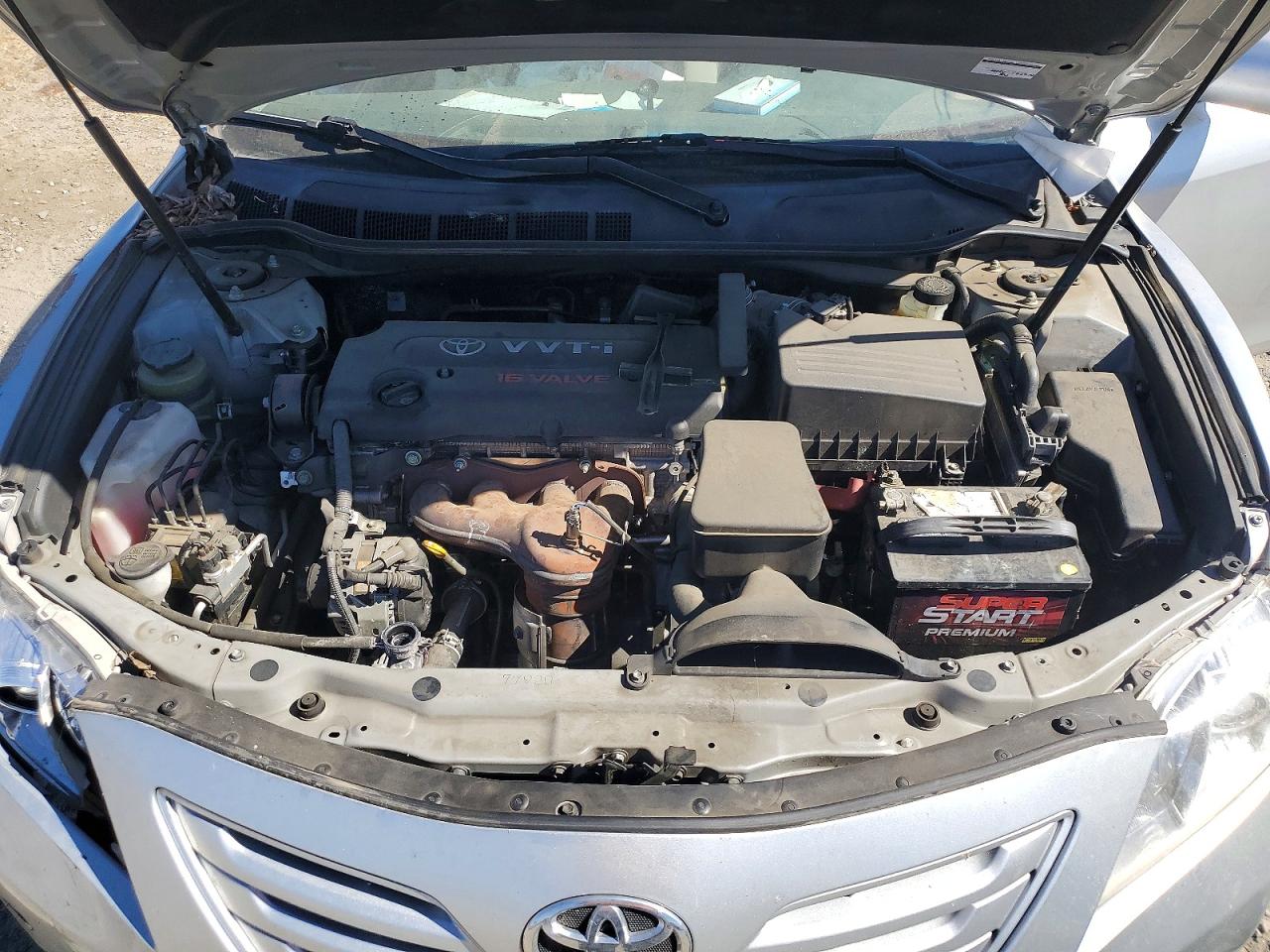 2007 Toyota Camry Le Silver vin: JTNBE46KX73126106