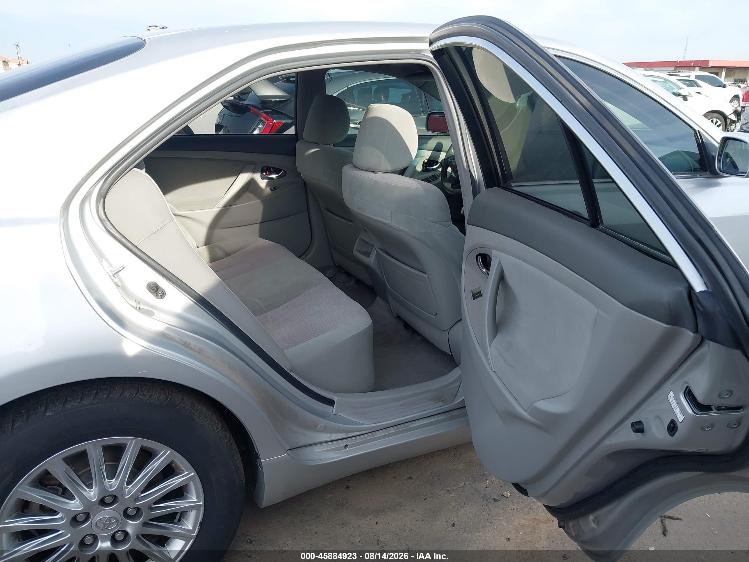 2010 Toyota Camry Le Gray vin: JTNBF3EK9A3004403