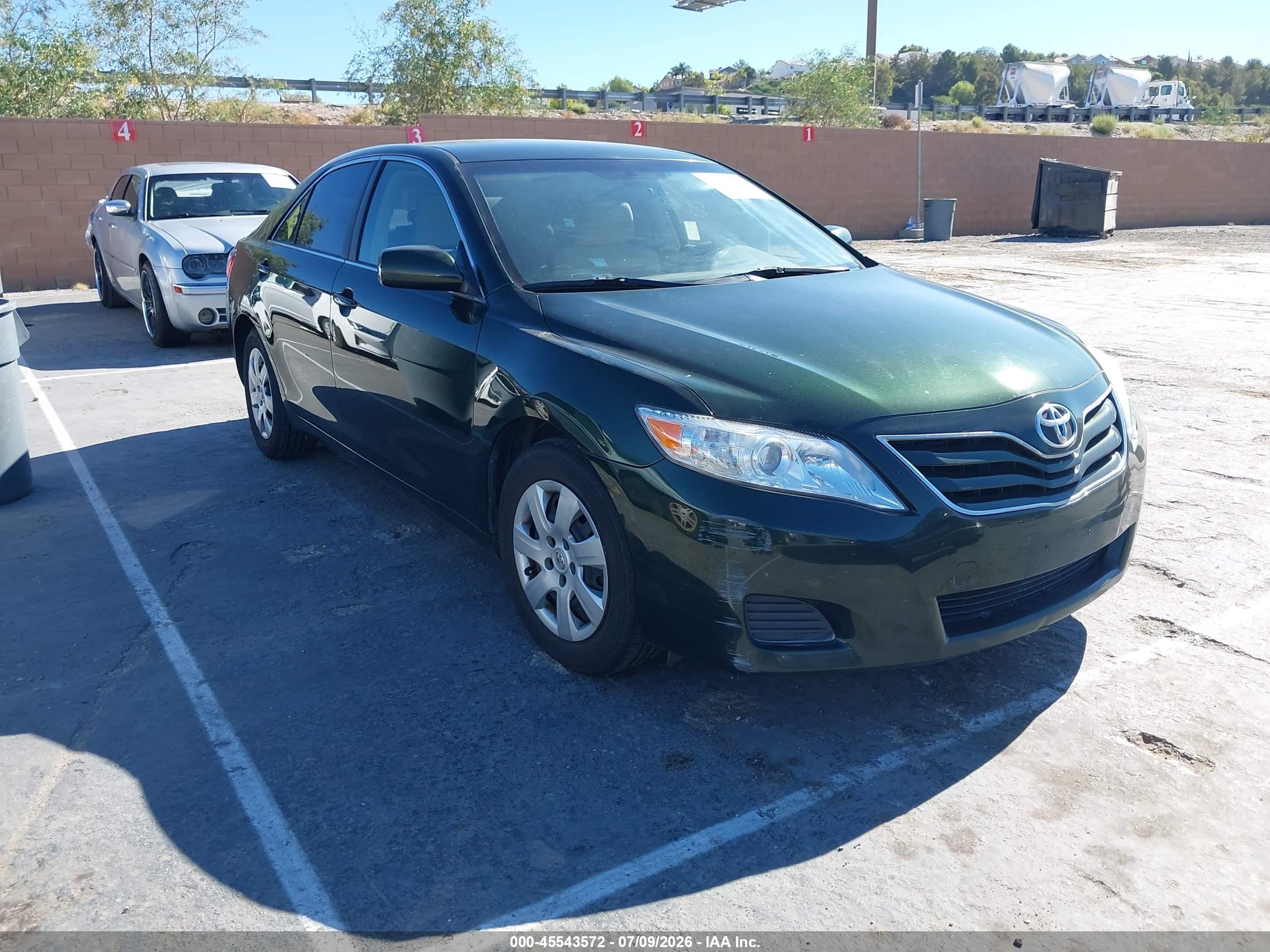 2011 Toyota Camry Le Зеленый vin: JTNBF3EKXB3012284