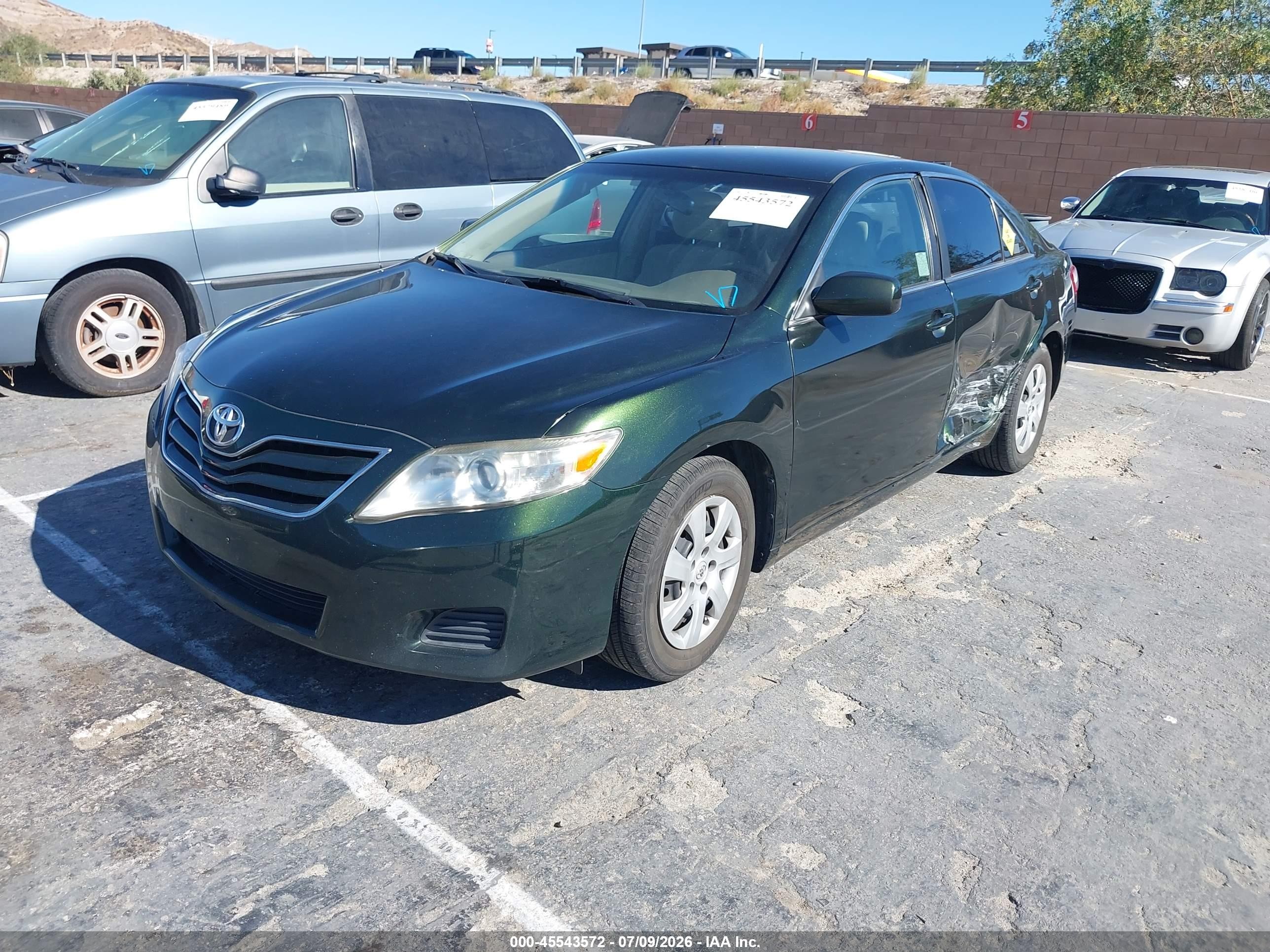 2011 Toyota Camry Le Зеленый vin: JTNBF3EKXB3012284