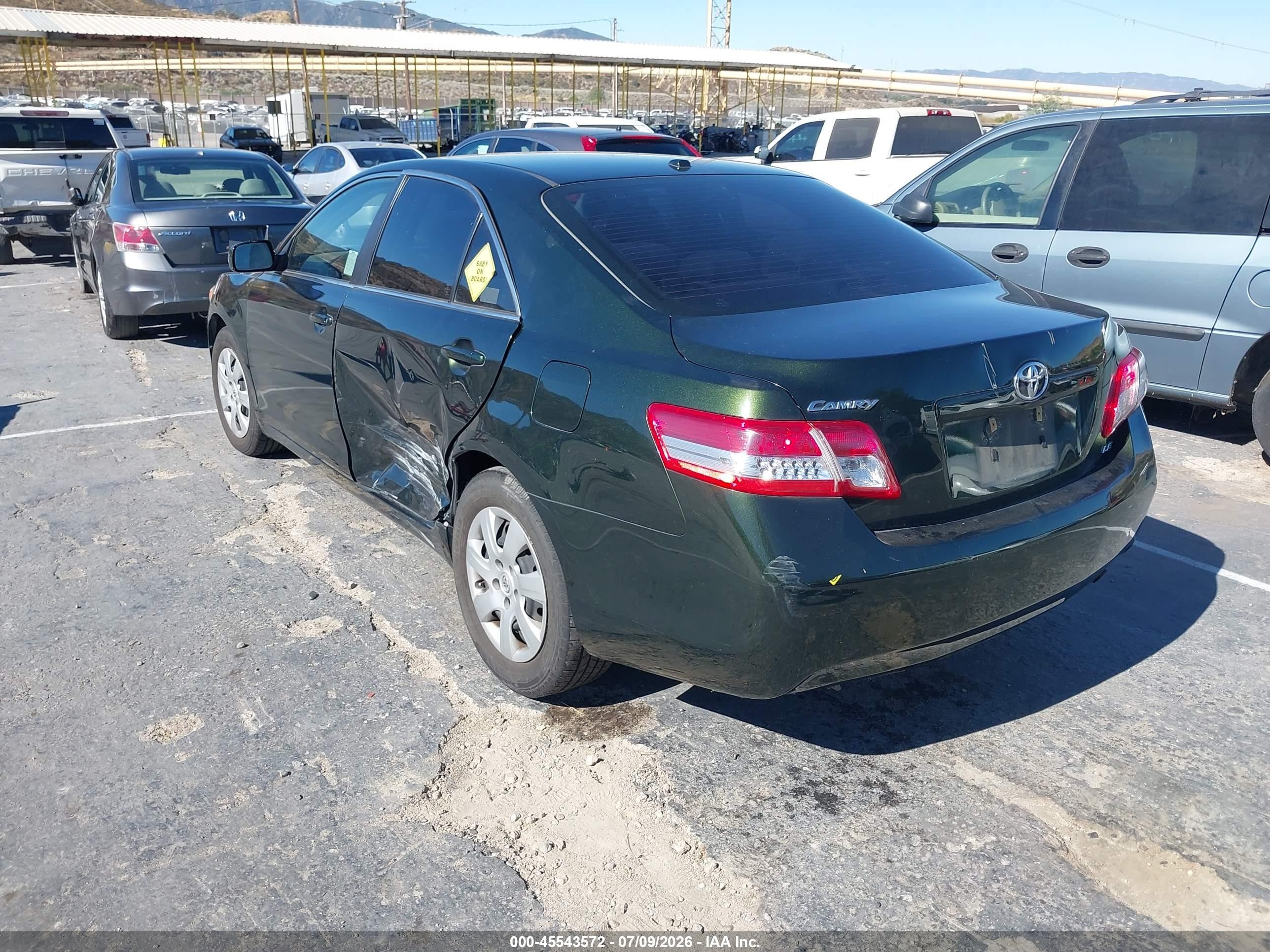 2011 Toyota Camry Le Зеленый vin: JTNBF3EKXB3012284