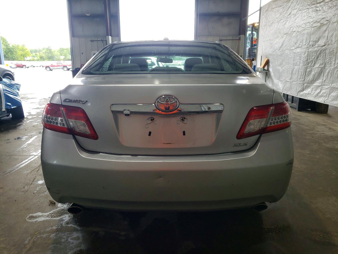 2010 Toyota Camry Xle V6 Silver vin: JTNBK3EK0A3048866