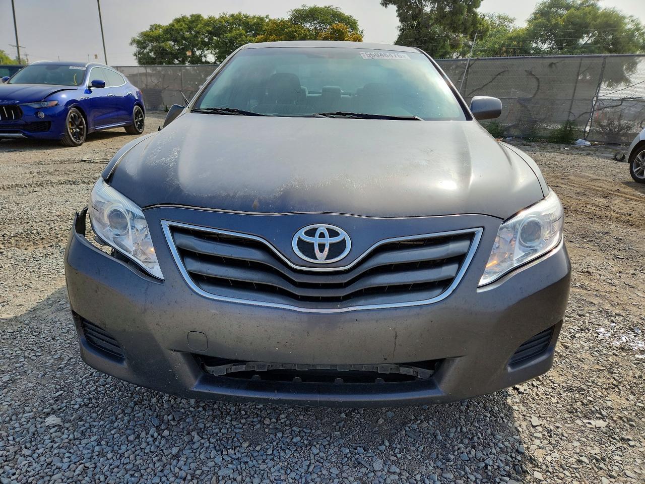 2010 Toyota Camry Le V6 Gray vin: JTNBK3EK0A3049726