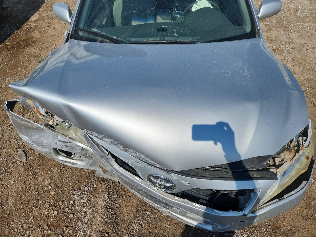 2011 Toyota Camry Silver vin: JTNBK3EK0B3051347