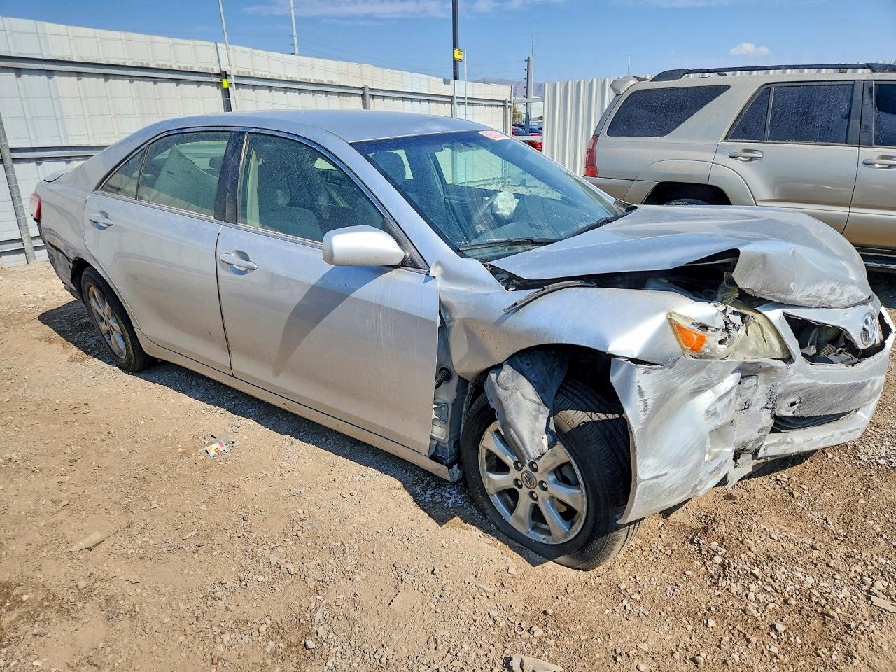 2011 Toyota Camry Silver vin: JTNBK3EK0B3051347
