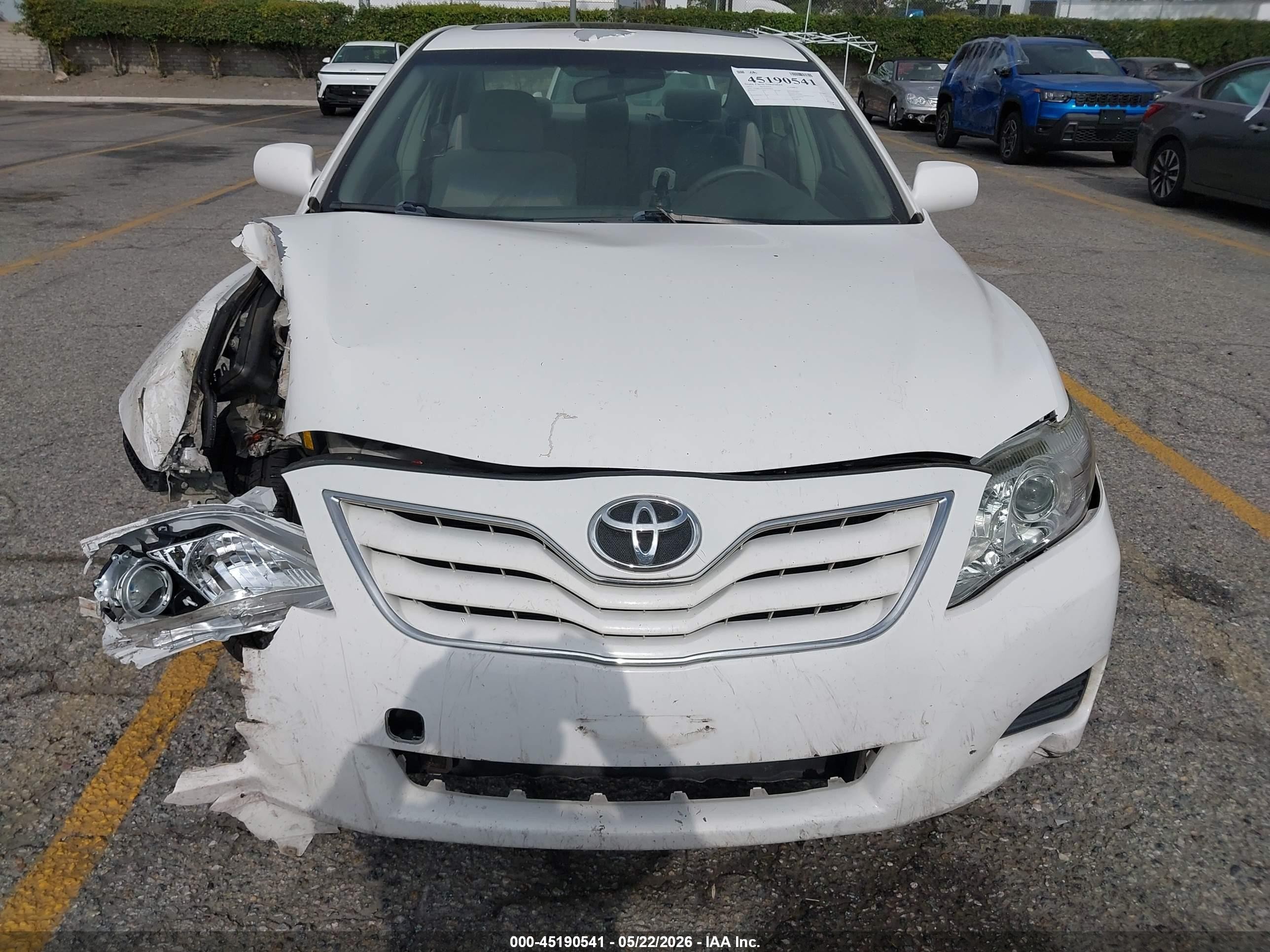 2011 Toyota Camry Le V6 White vin: JTNBK3EK3B3050466