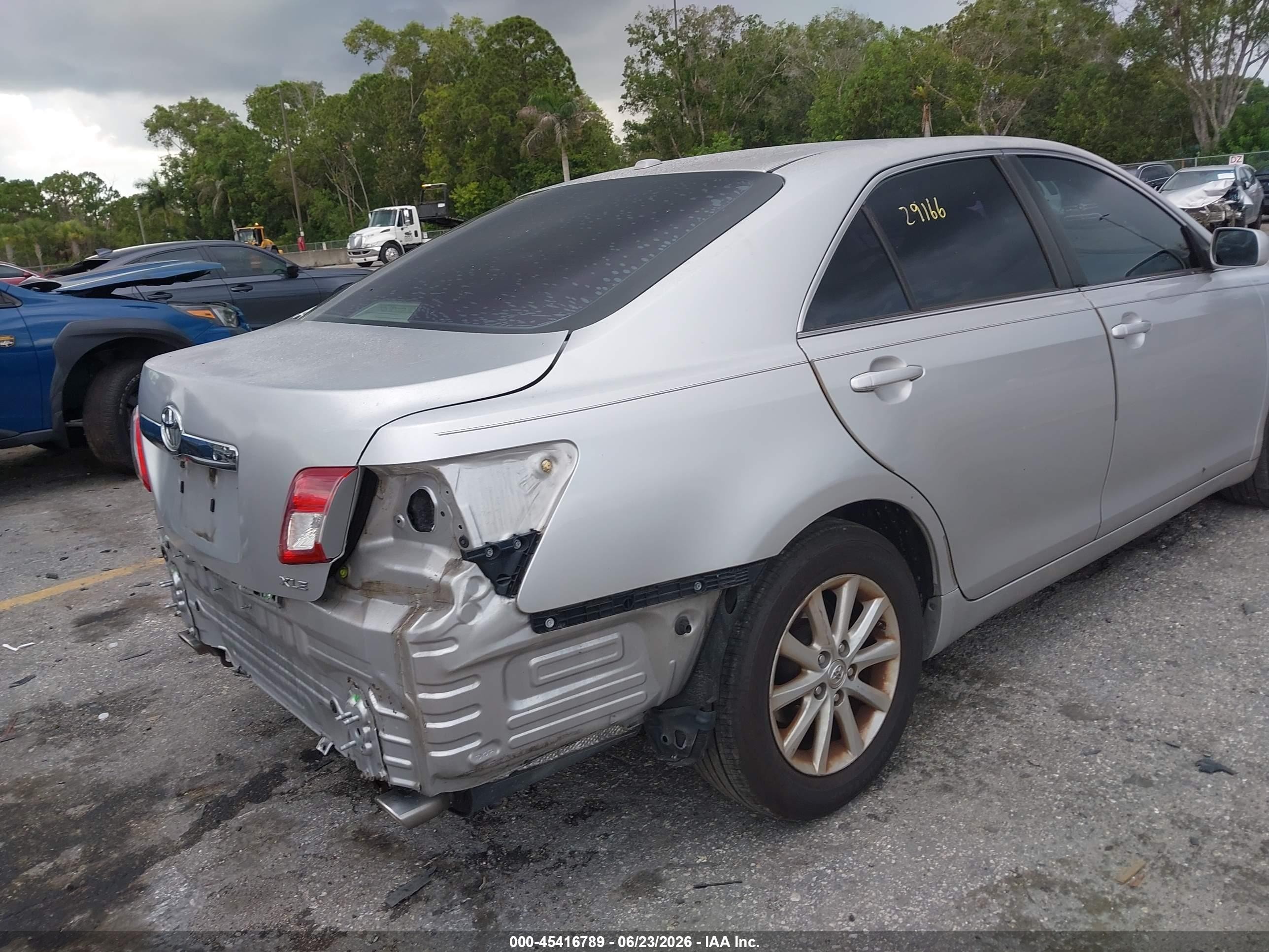 2010 Toyota Camry Xle V6 Серебряный vin: JTNBK3EK5A3046546