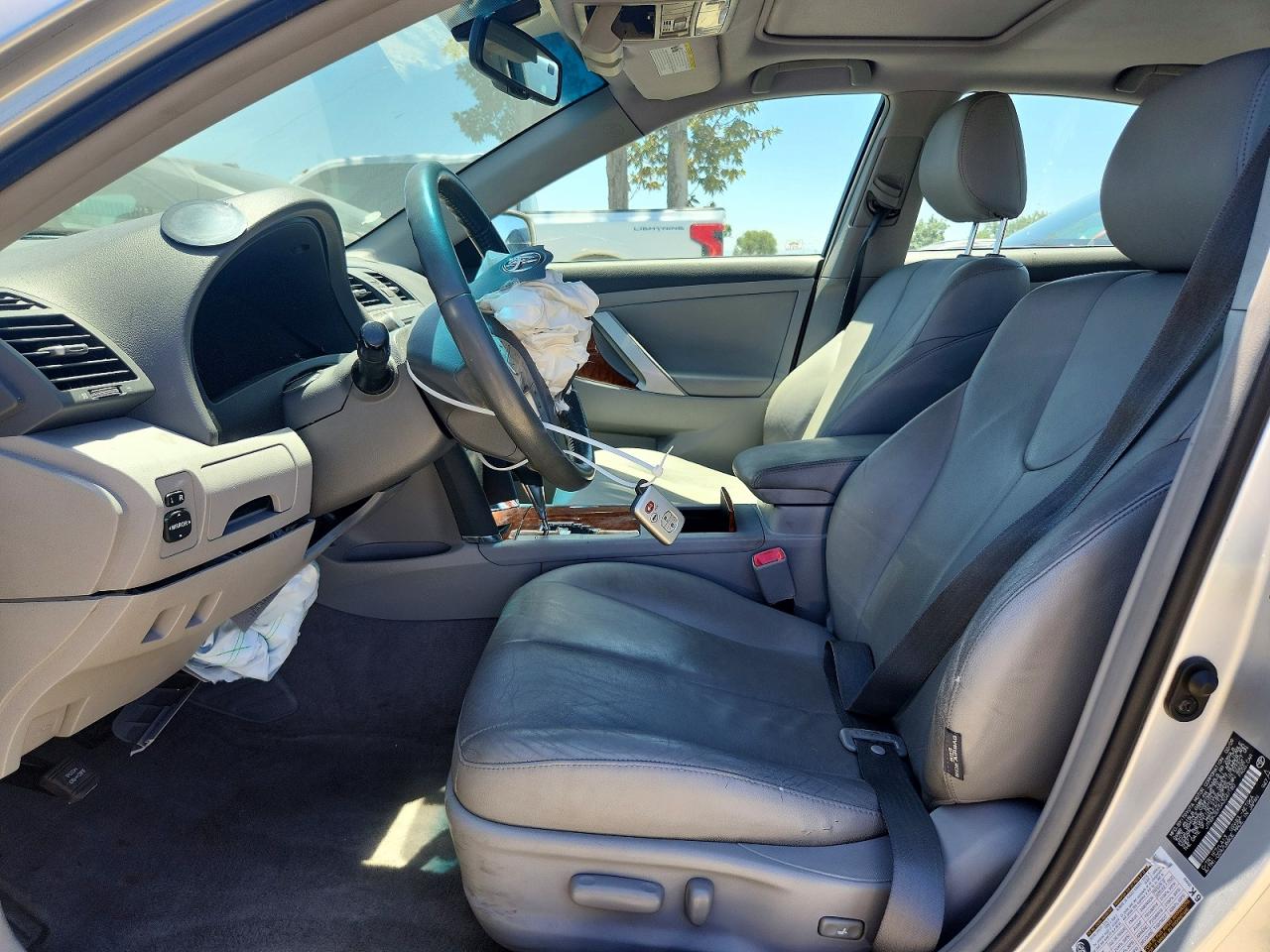 2010 Toyota Camry Xle V6 Silver vin: JTNBK3EK5A3047180