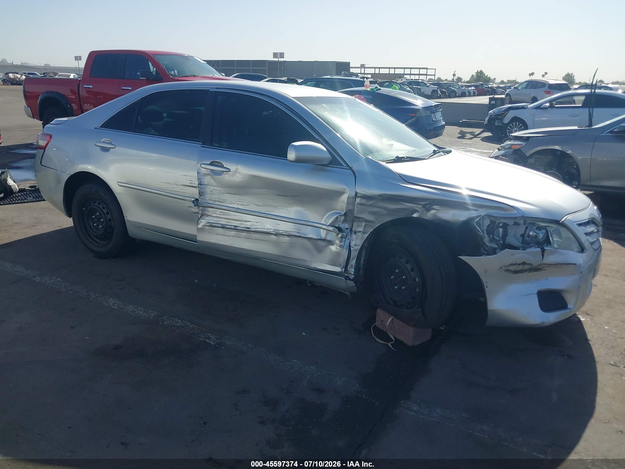2011 Toyota Camry Le V6 Silver vin: JTNBK3EK8B3050429