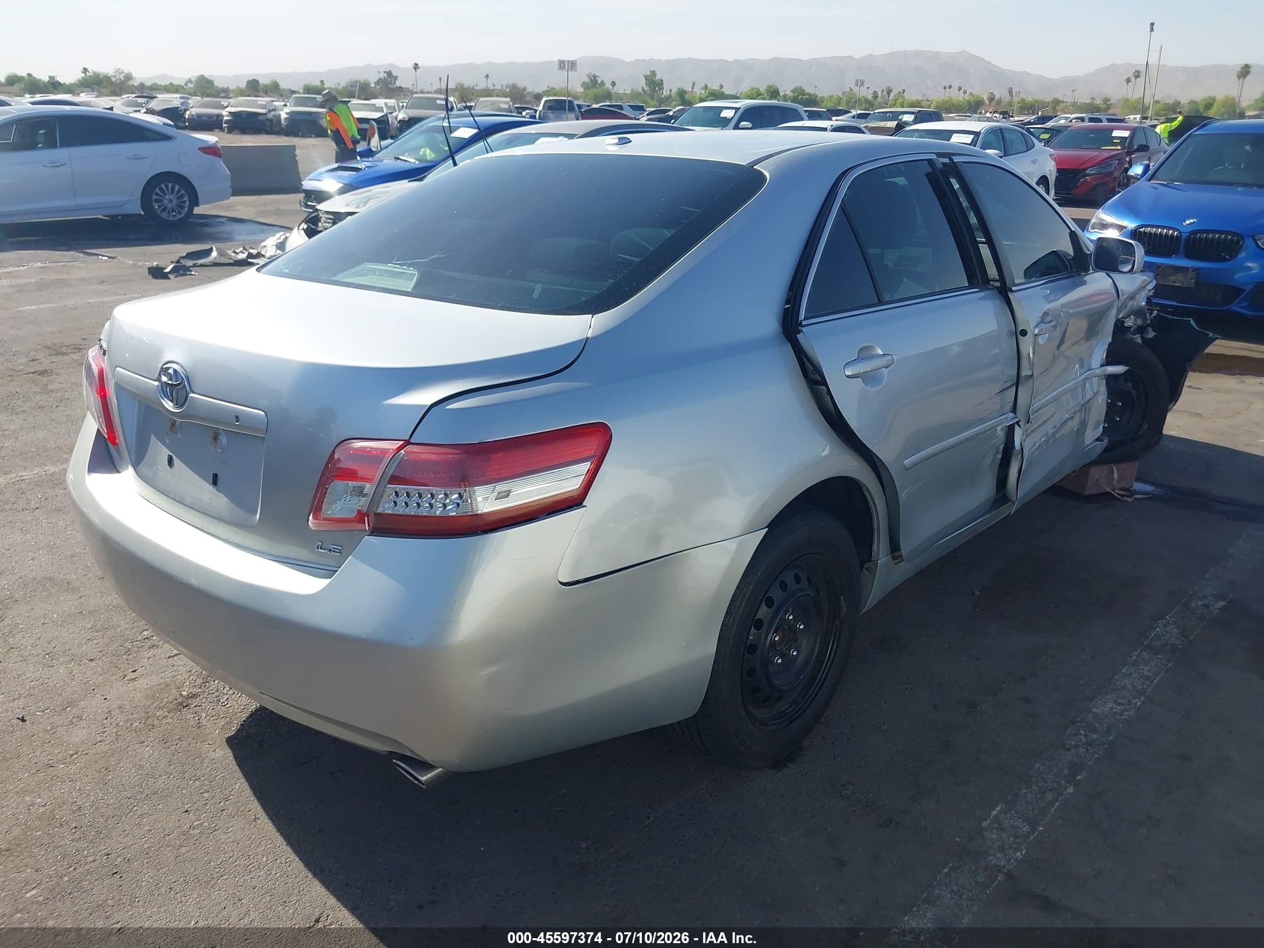 2011 Toyota Camry Le V6 Silver vin: JTNBK3EK8B3050429