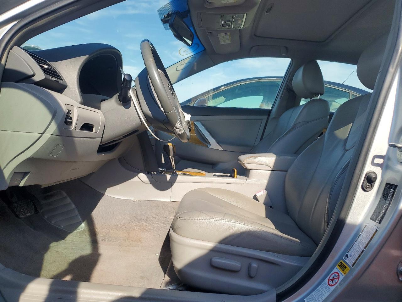 2007 Toyota Camry Xle V6 Silver vin: JTNBK46K073022247