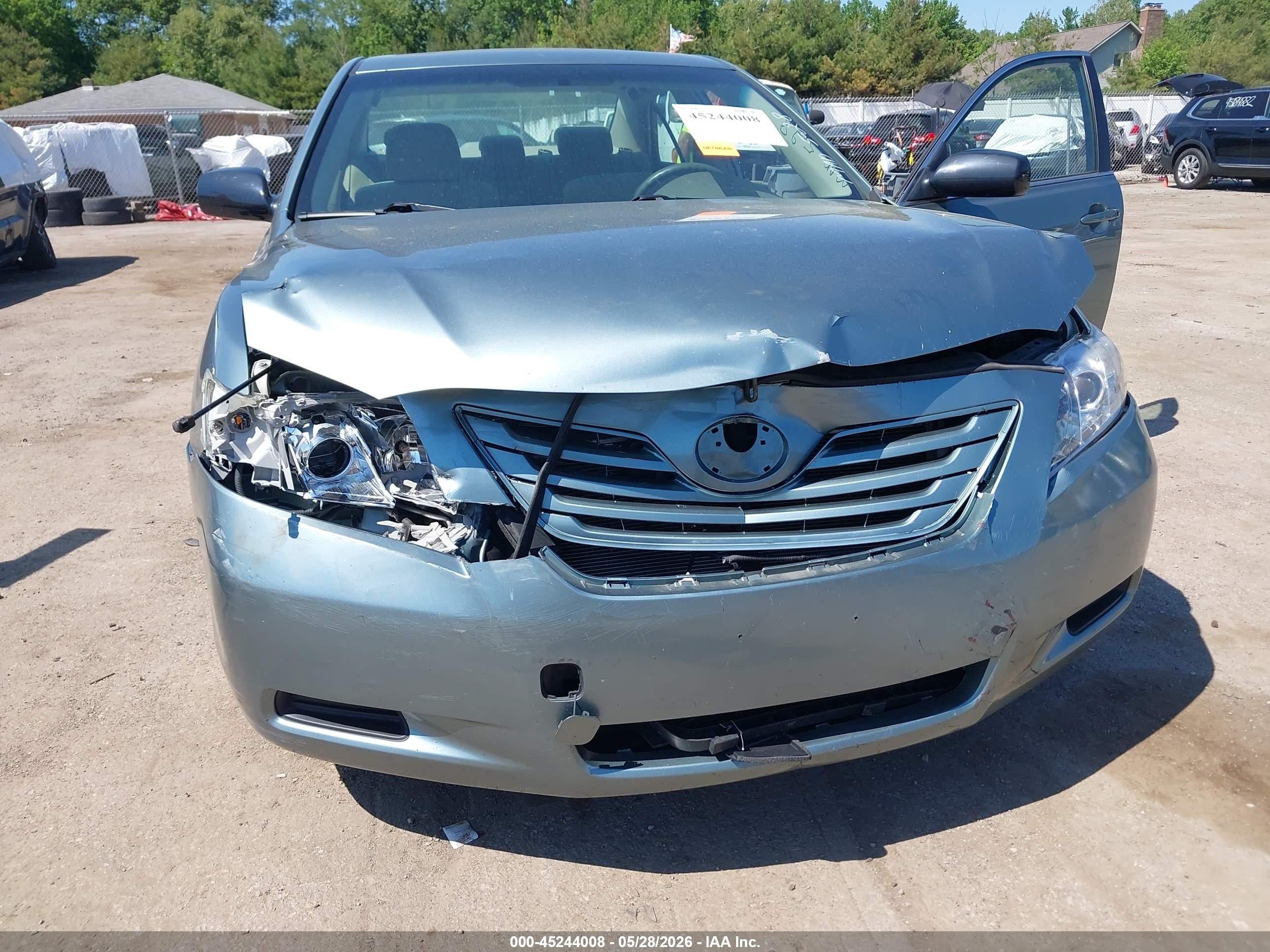 2007 Toyota Camry Le V6 Light Blue vin: JTNBK46K073023088