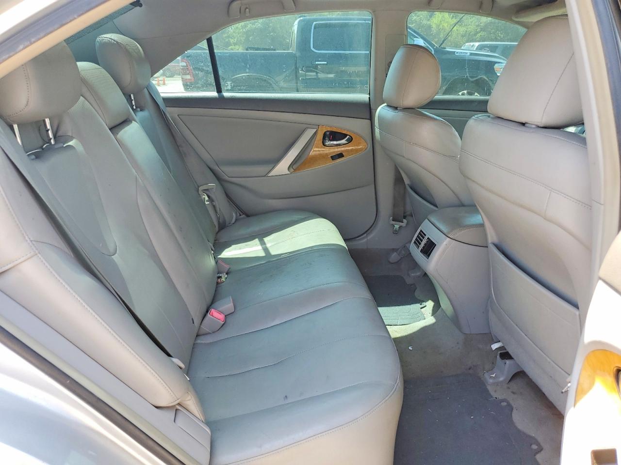 2007 Toyota Camry Xle V6 Silver vin: JTNBK46K173017977