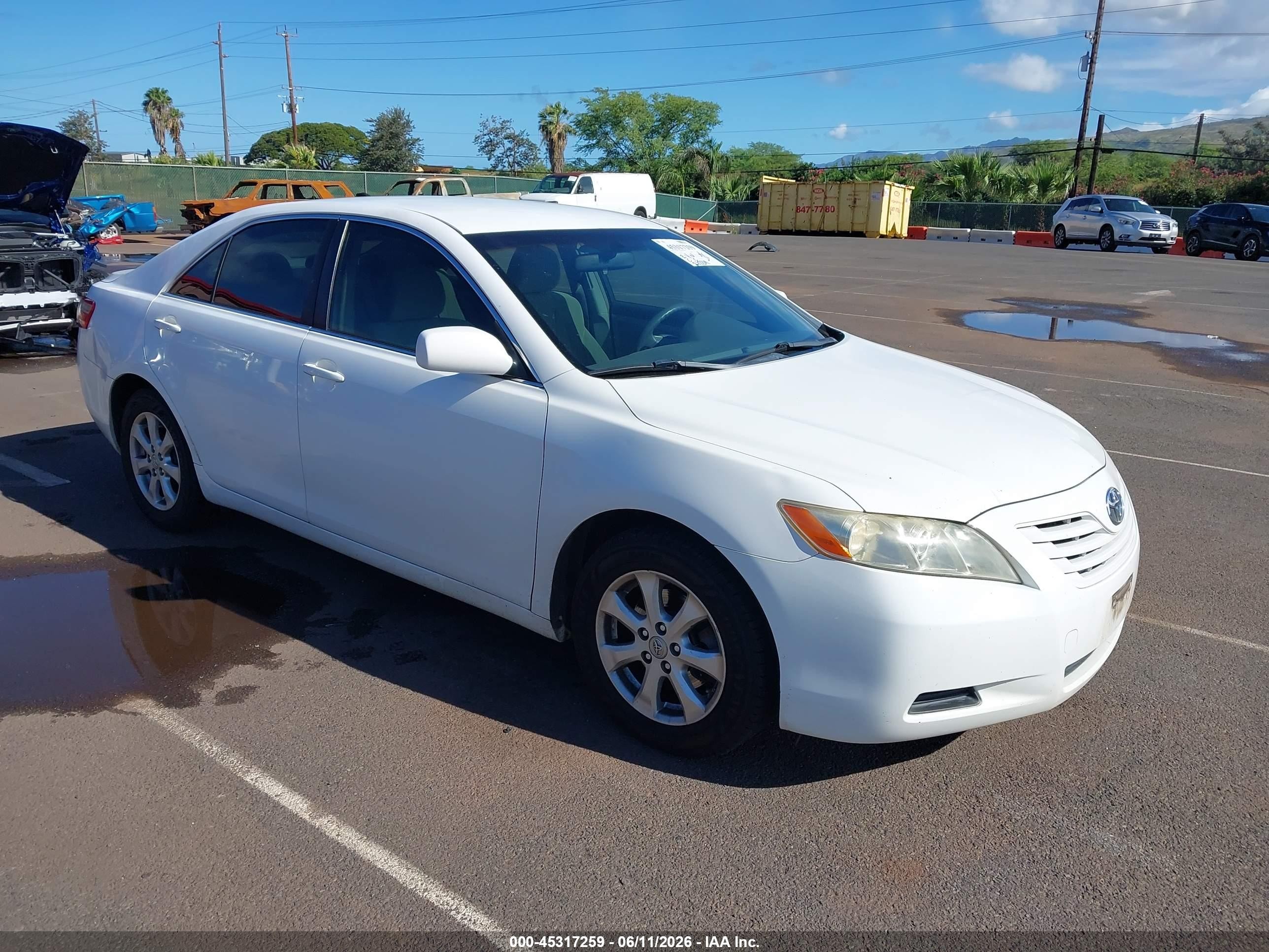 2008 Toyota Camry Le V6/se V6/xle V6 White vin: JTNBK46K183036384