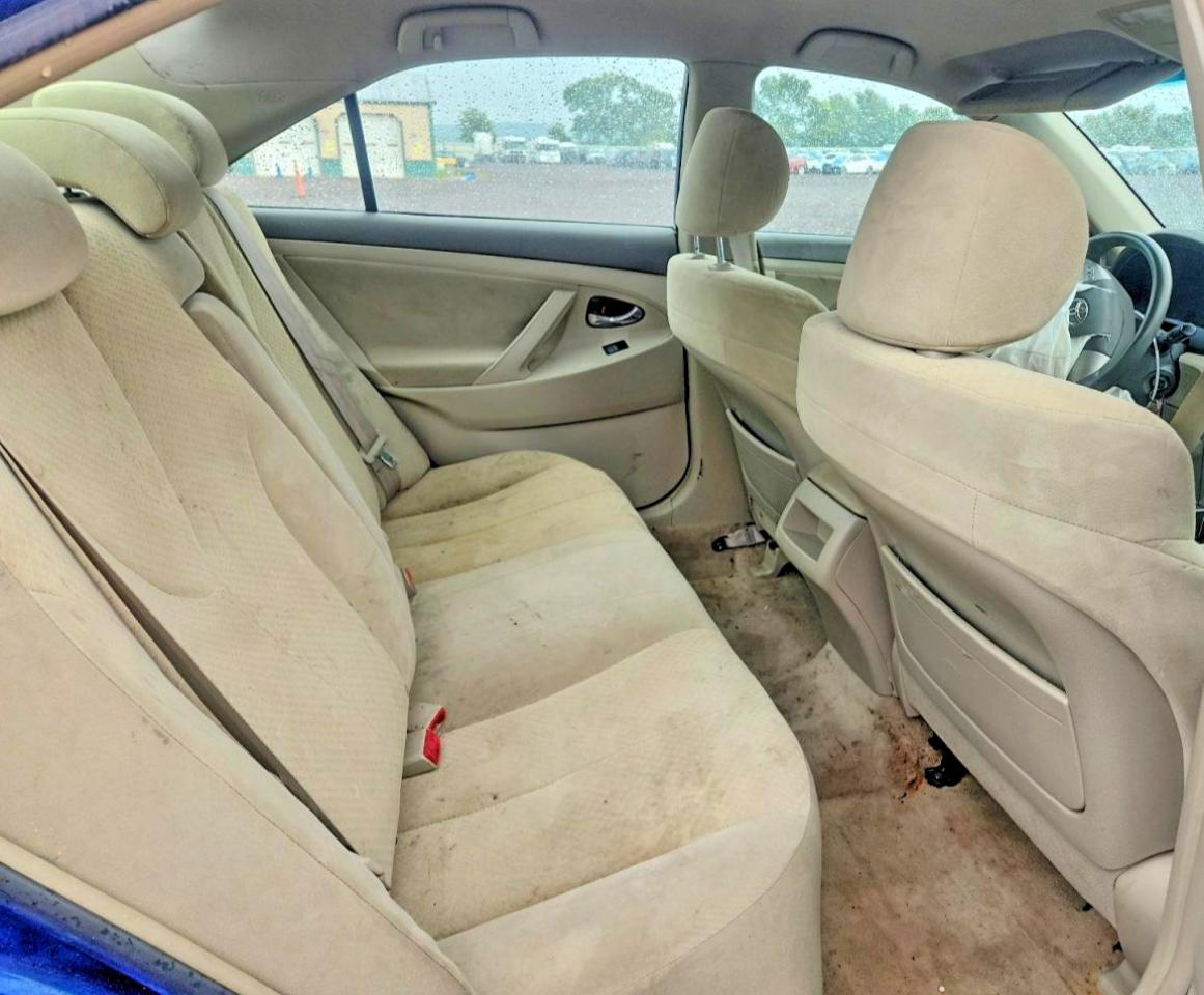 2007 Toyota Camry Le V6 Blue vin: JTNBK46K273015221