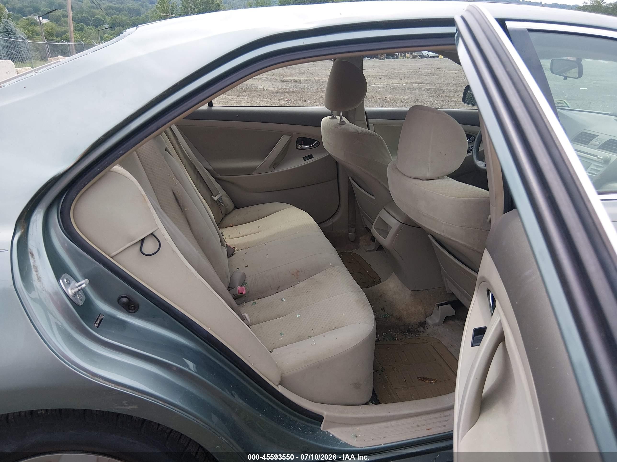 2007 Toyota Camry Le V6 Бирюзовый vin: JTNBK46K473007234