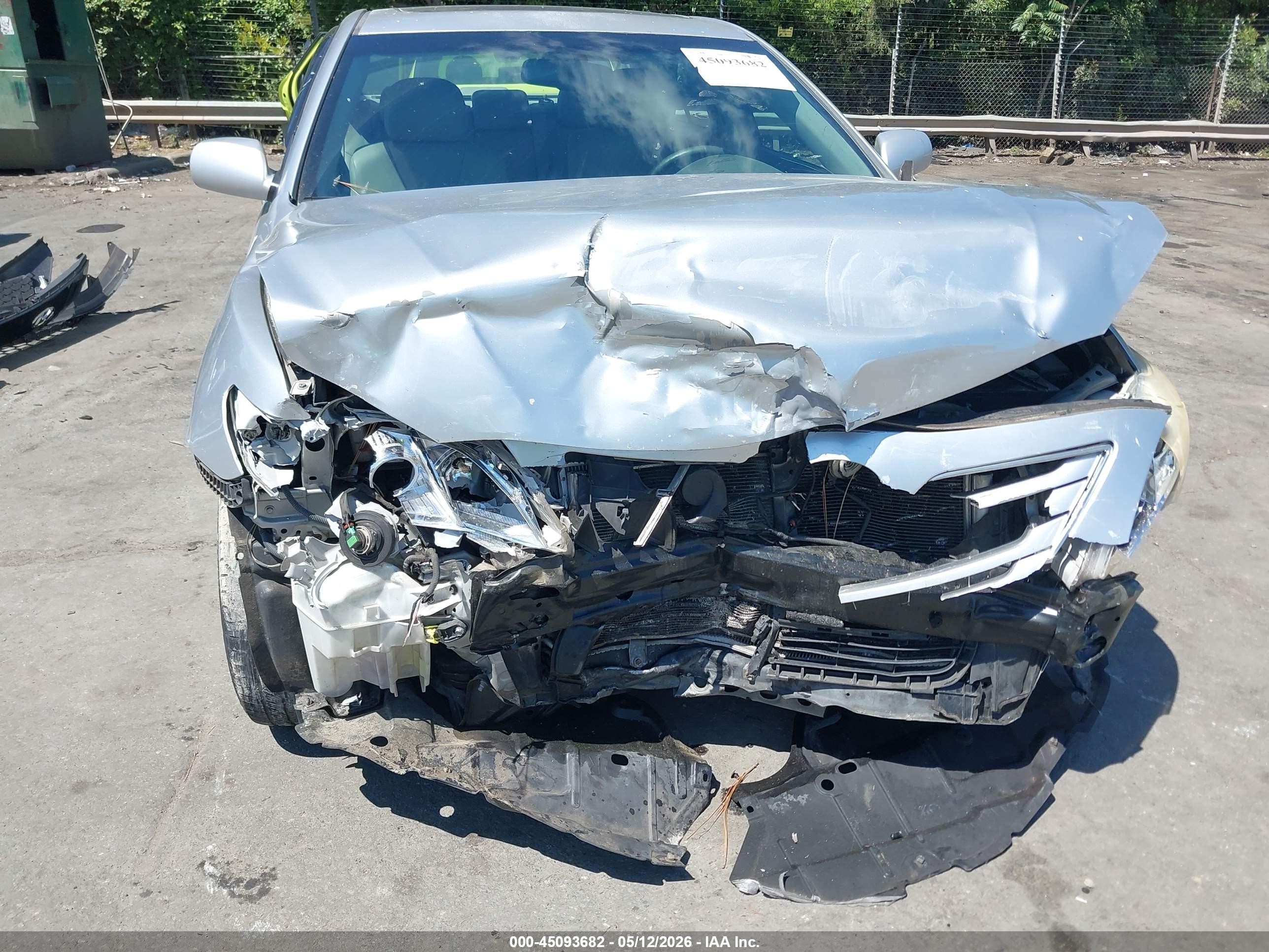 2007 Toyota Camry Xle V6 Серебряный vin: JTNBK46K473019397
