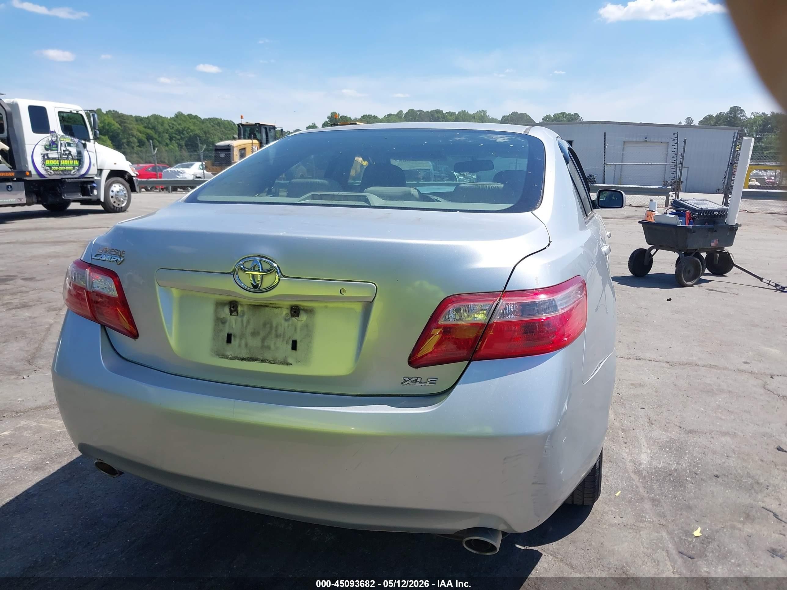 2007 Toyota Camry Xle V6 Серебряный vin: JTNBK46K473019397