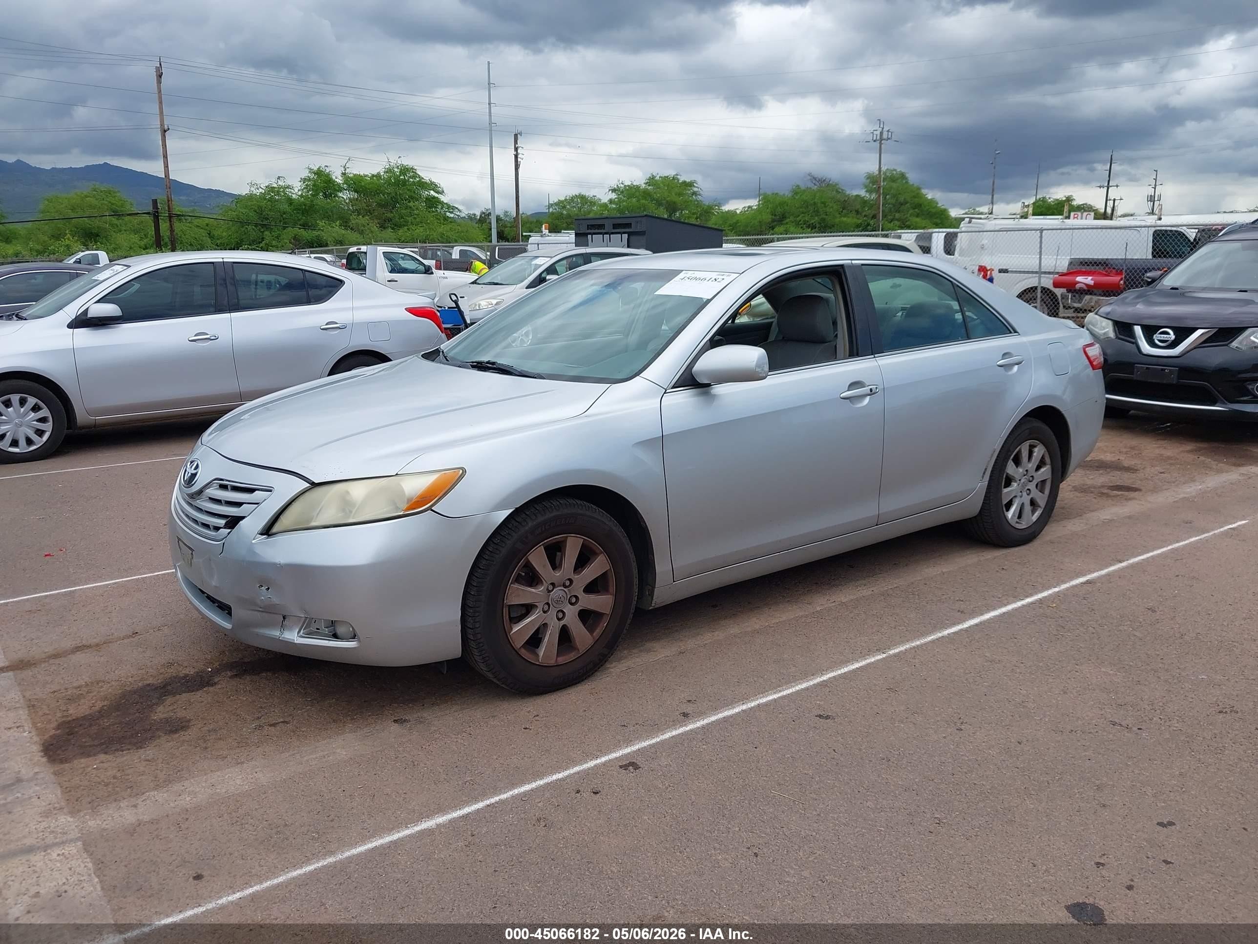 2007 Toyota Camry Le V6/se V6/xle V6 Серебряный vin: JTNBK46K573005525
