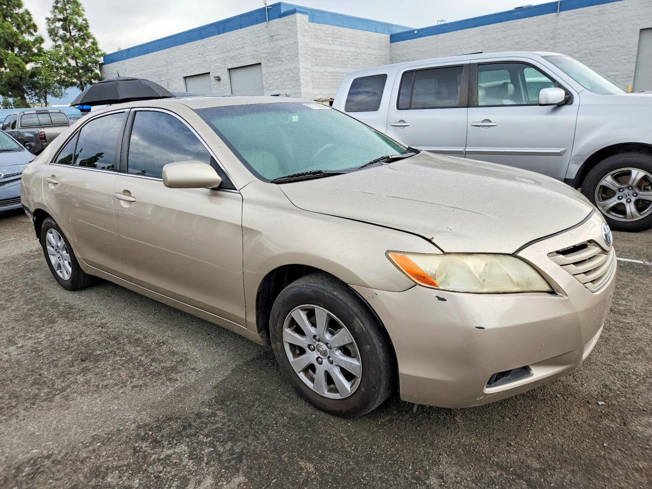 2007 Toyota Camry Xle V6 Beige vin: JTNBK46K573025645